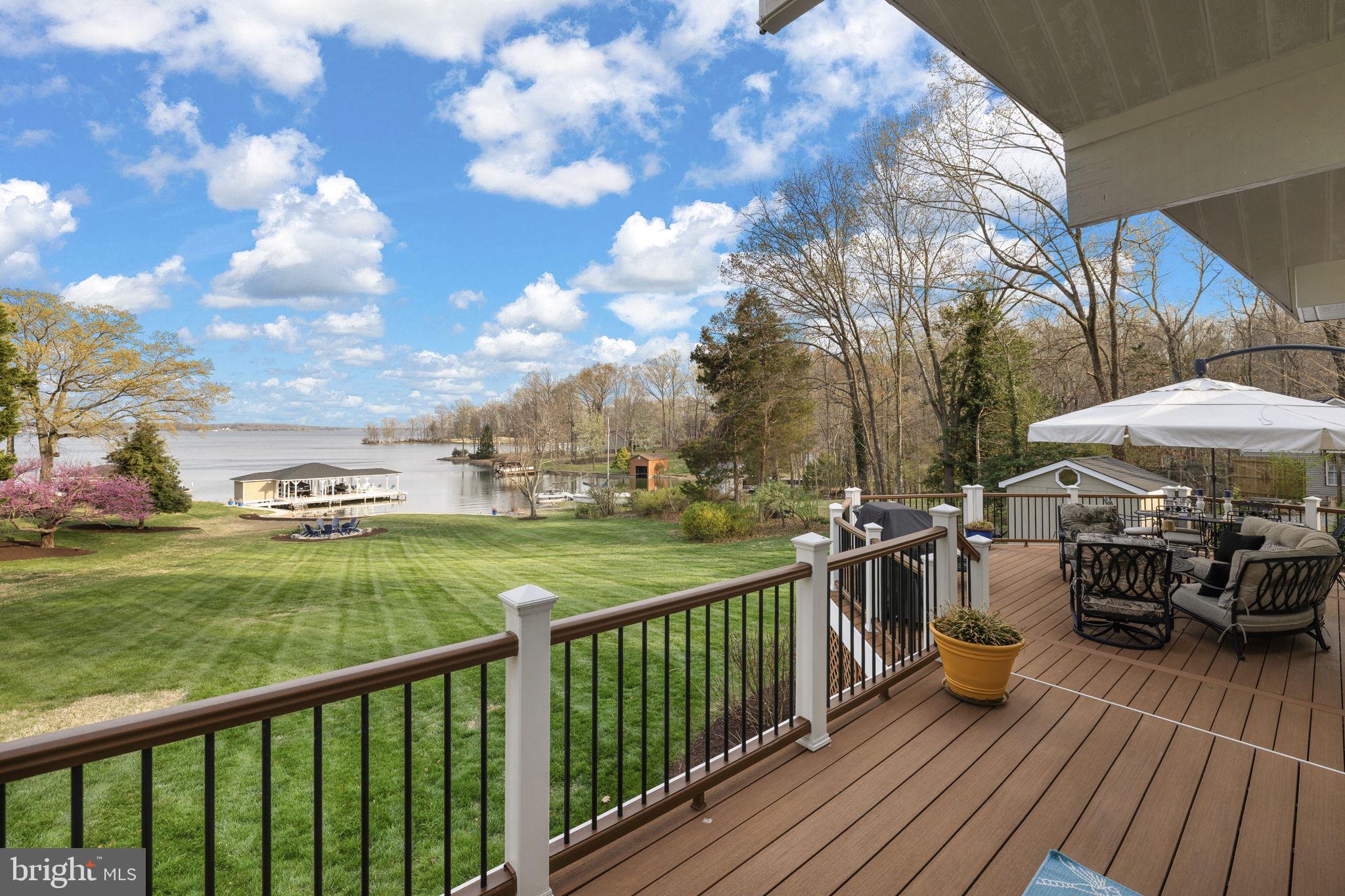 BEAR CASTLE - Residential