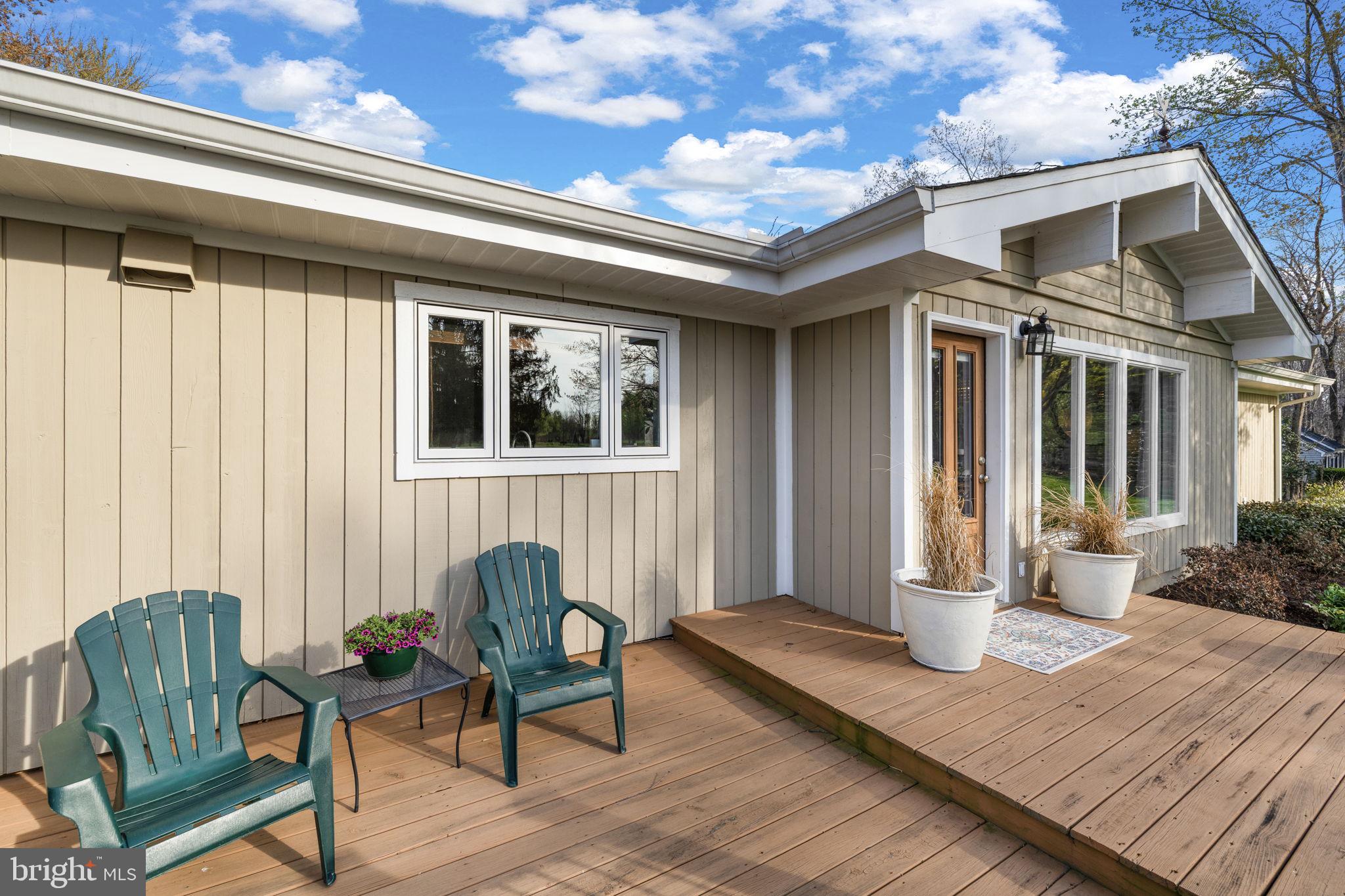 BEAR CASTLE - Residential