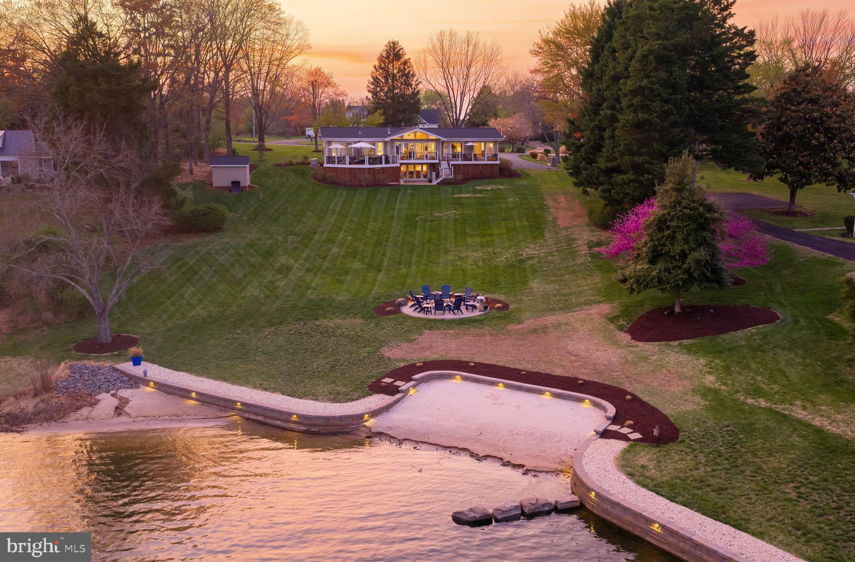 BEAR CASTLE - Residential