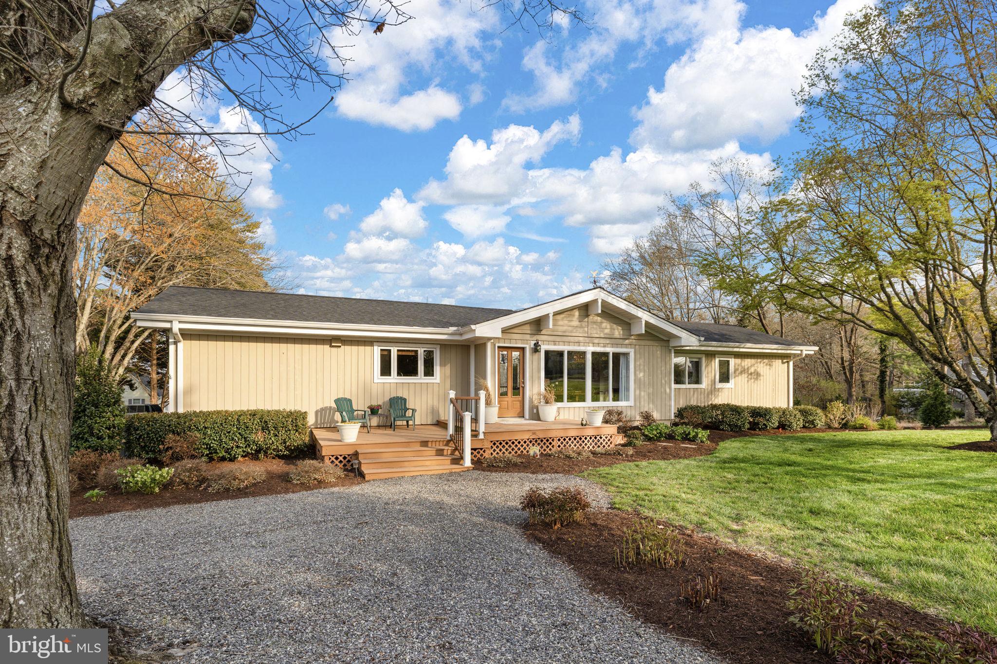 BEAR CASTLE - Residential