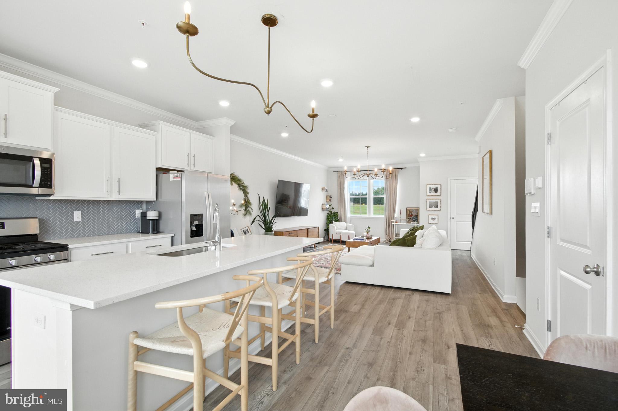 VILLAGES OF WHITE MARSH - Residential Lease