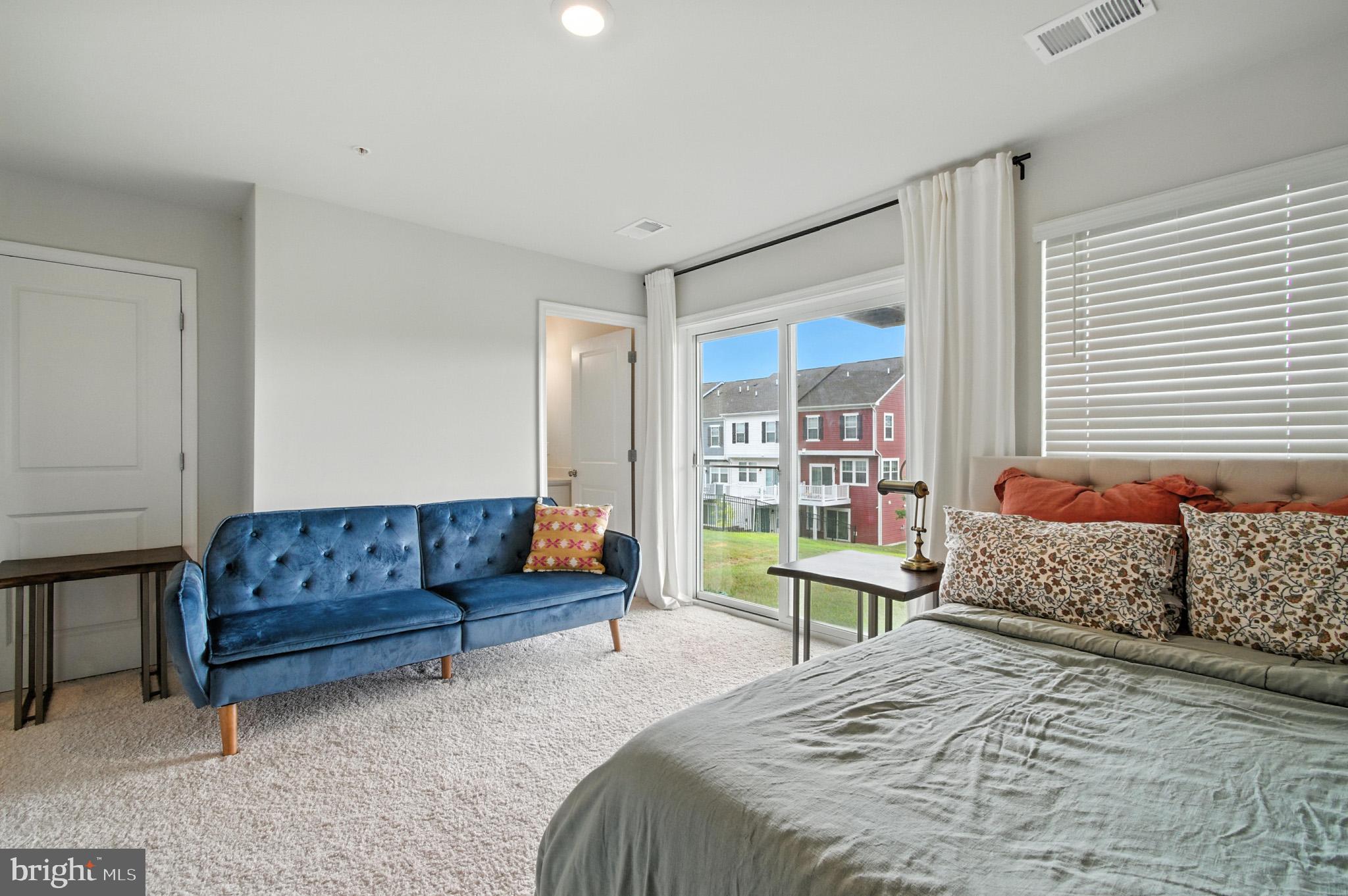 VILLAGES OF WHITE MARSH - Residential Lease