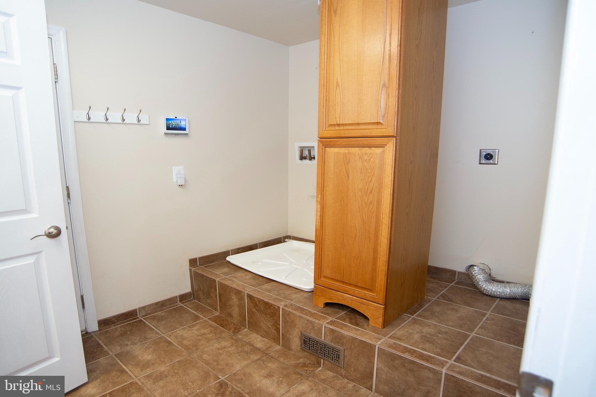 DOE RUN ESTATES - Residential