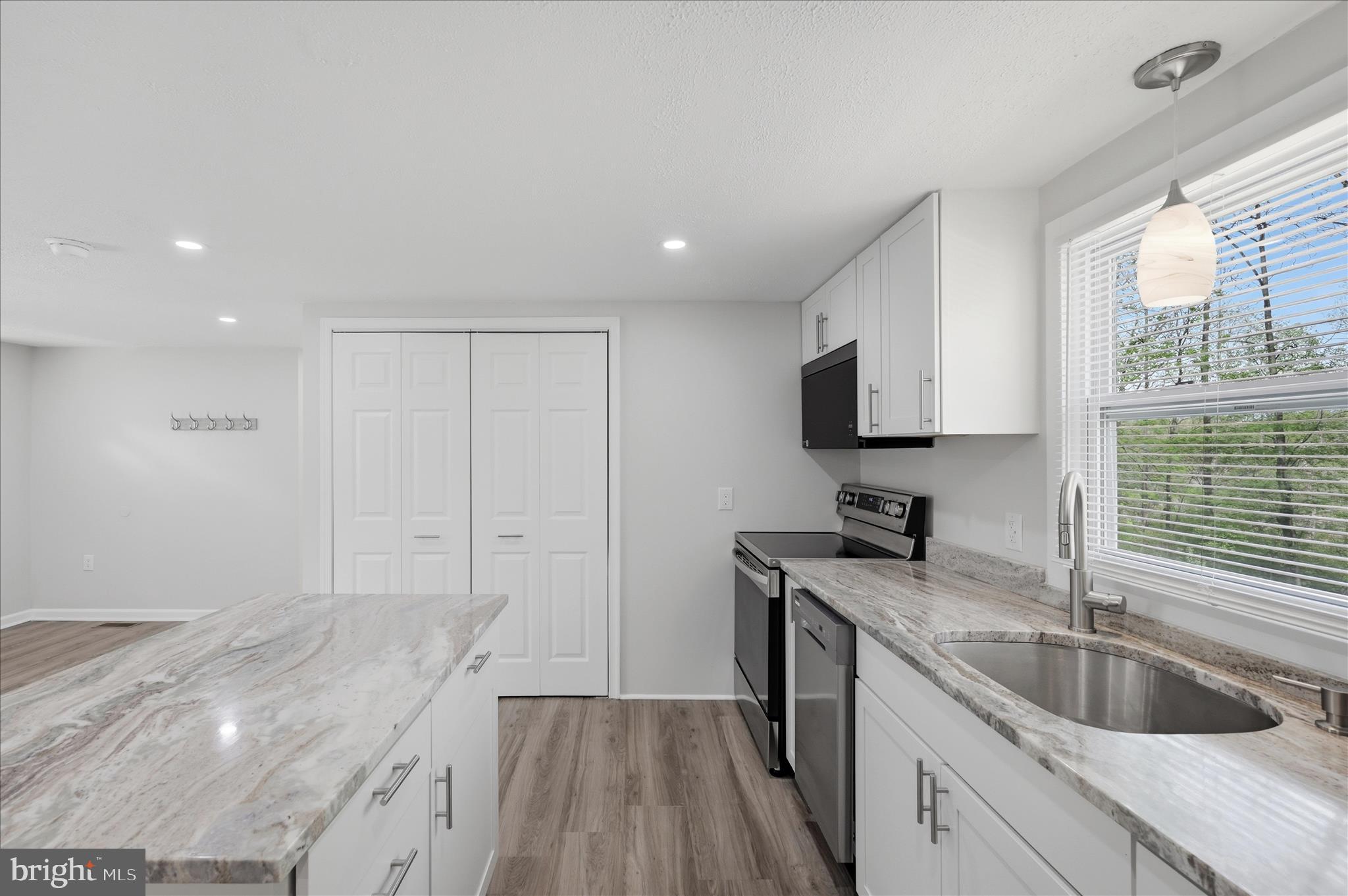 SHAWNEELAND - Residential