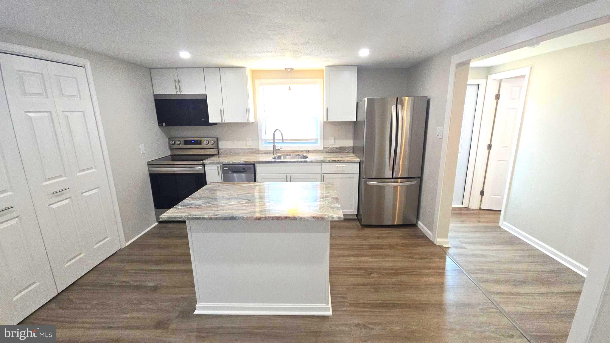 SHAWNEELAND - Residential