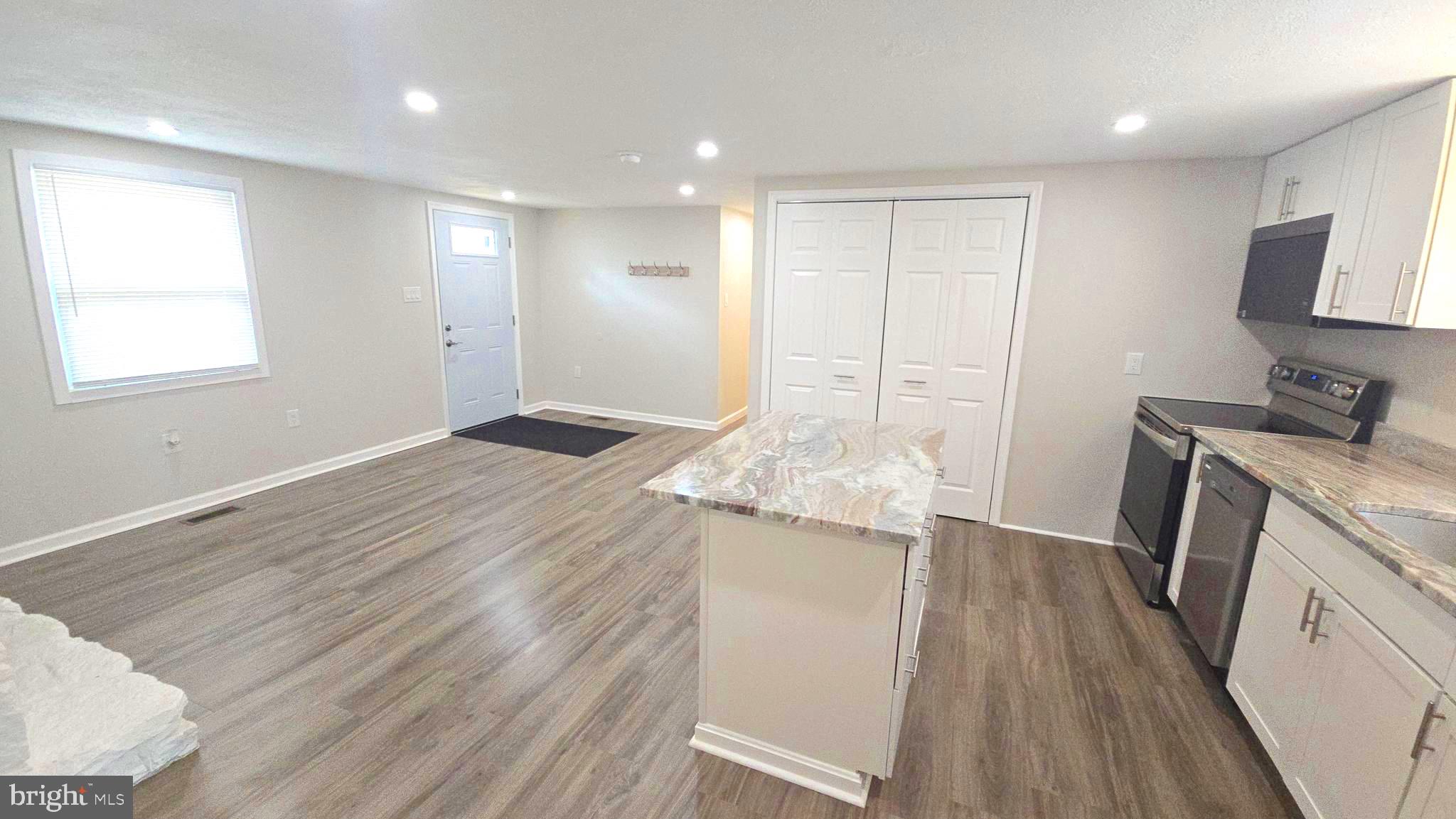 SHAWNEELAND - Residential