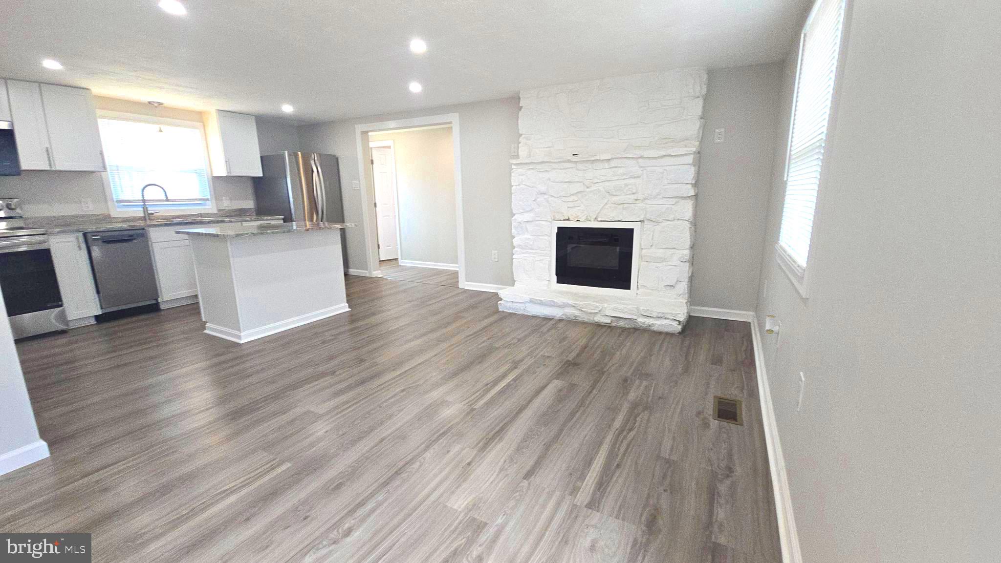 SHAWNEELAND - Residential