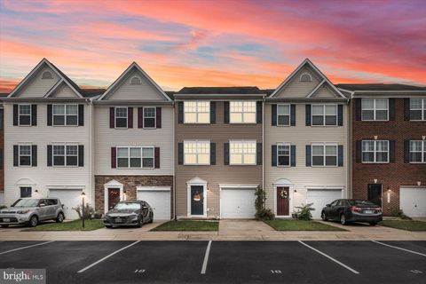Photo of 2338 Drake Ln, FREDERICKSBURG, VA 22408 (MLS # VASP2036536) Photo of 2338 Drake Ln, FREDERICKSBURG, VA 22408 (MLS # VASP2036536)
