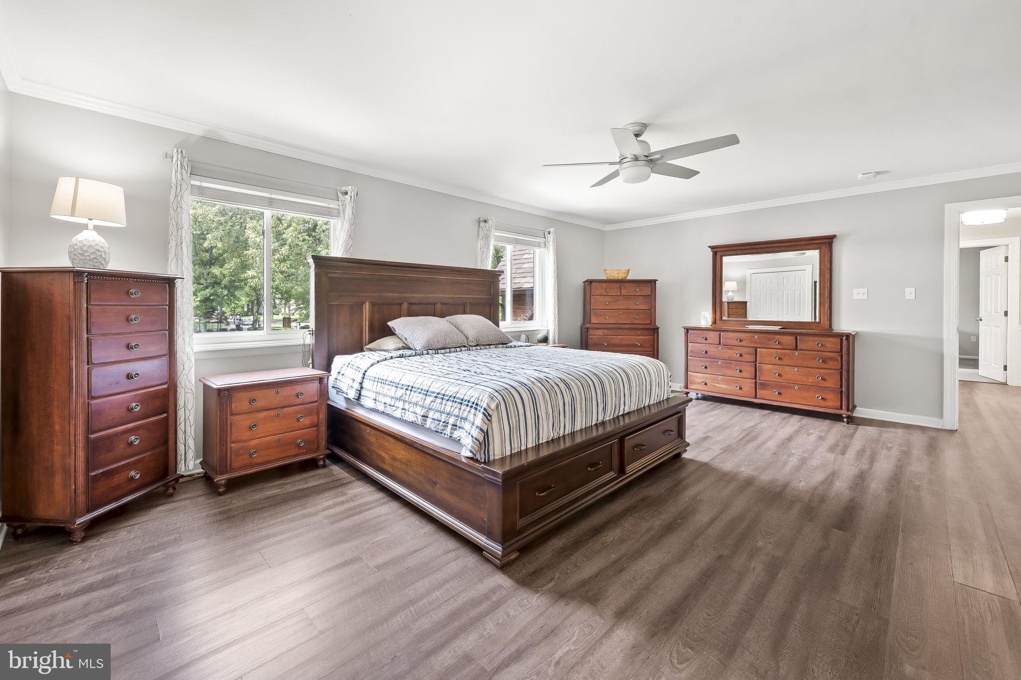 HICKORY POINT - Residential