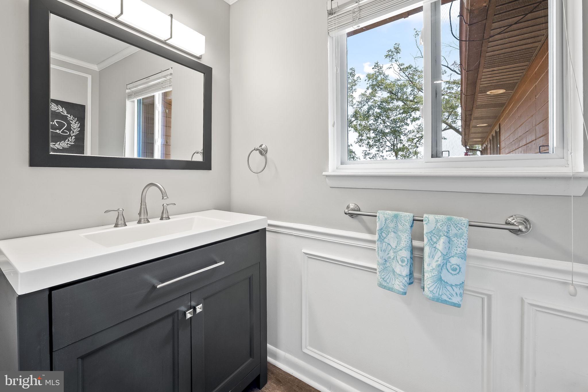 HICKORY POINT - Residential