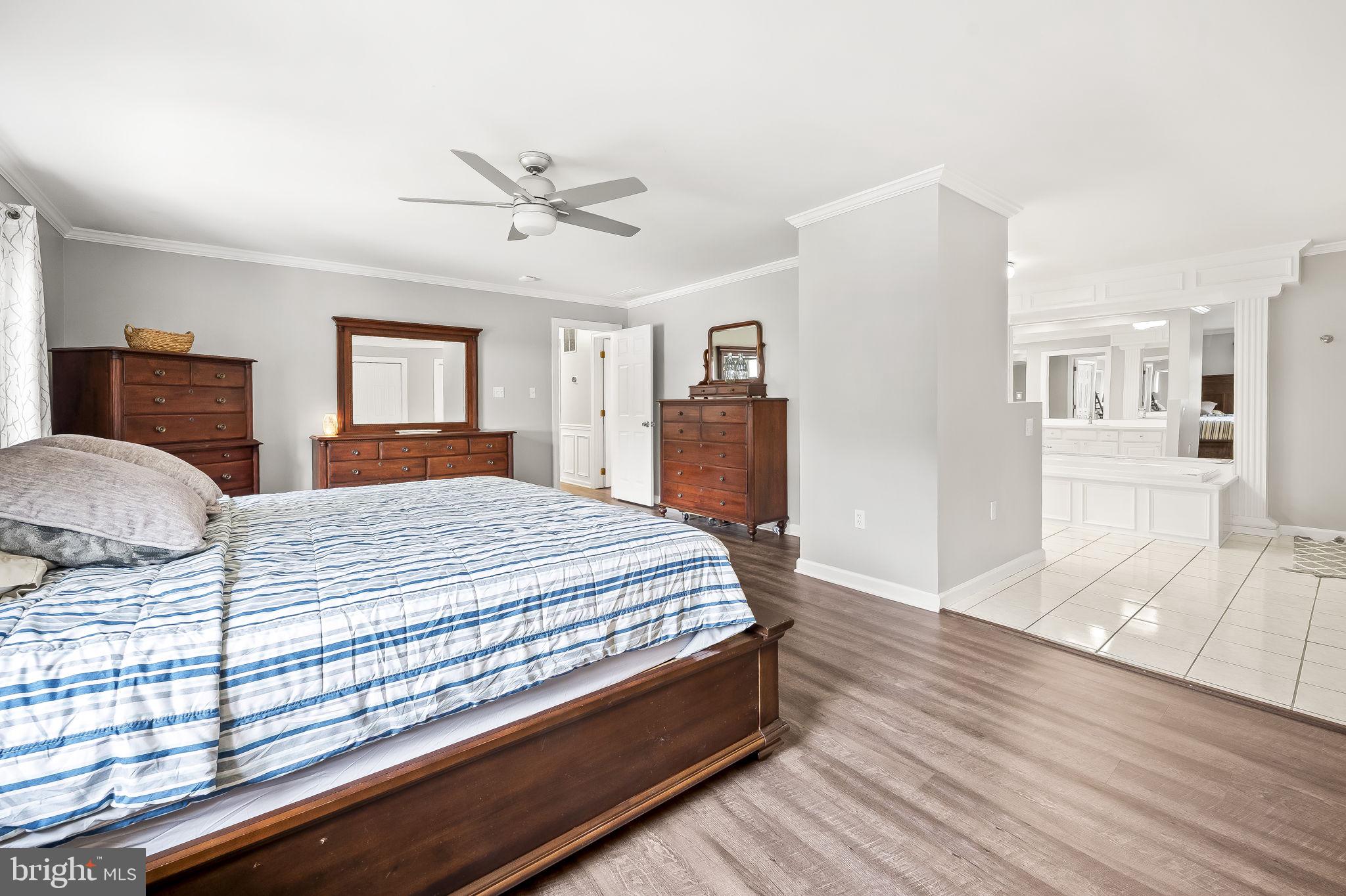 HICKORY POINT - Residential