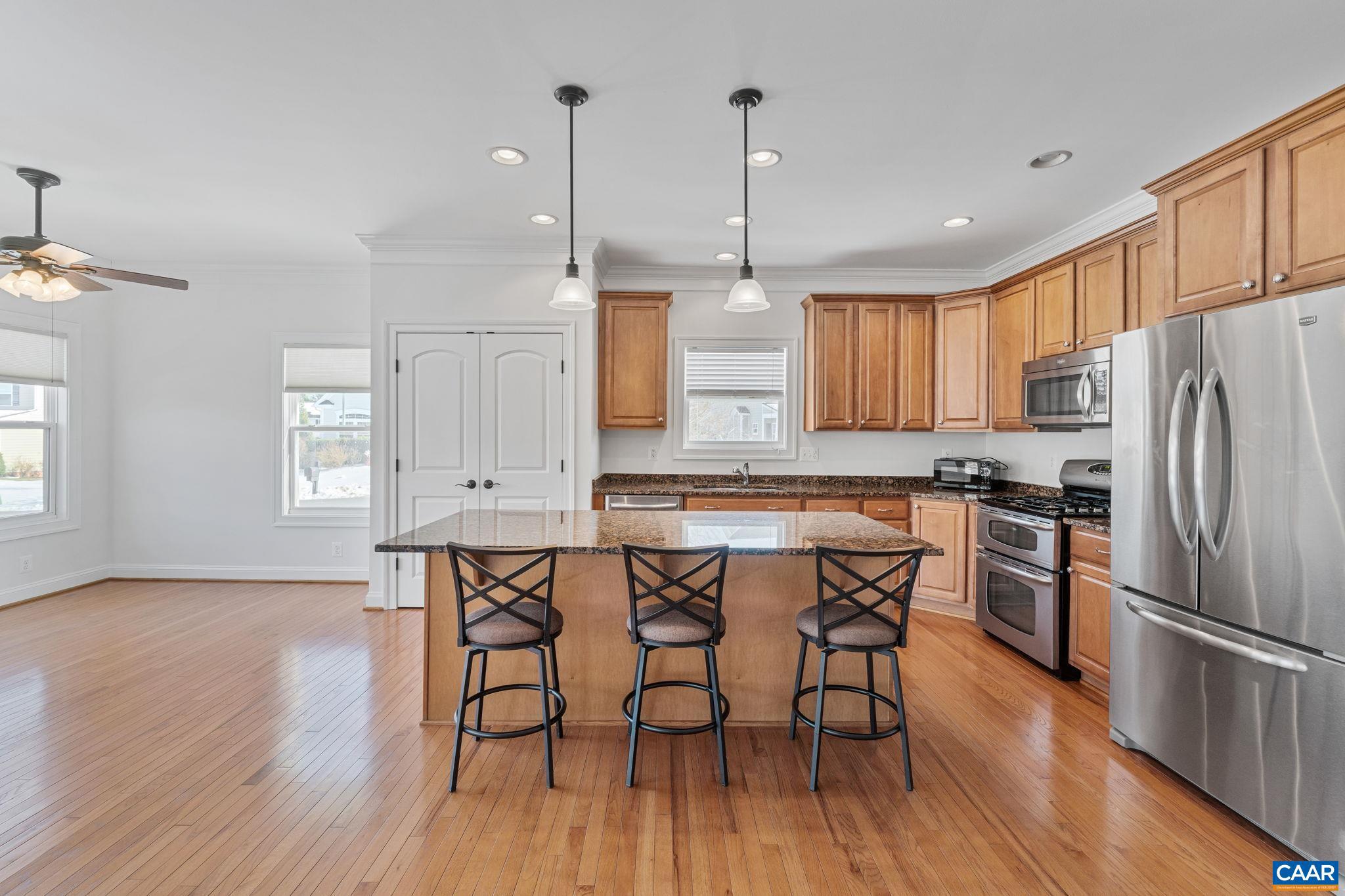 SPRING CREEK - Residential