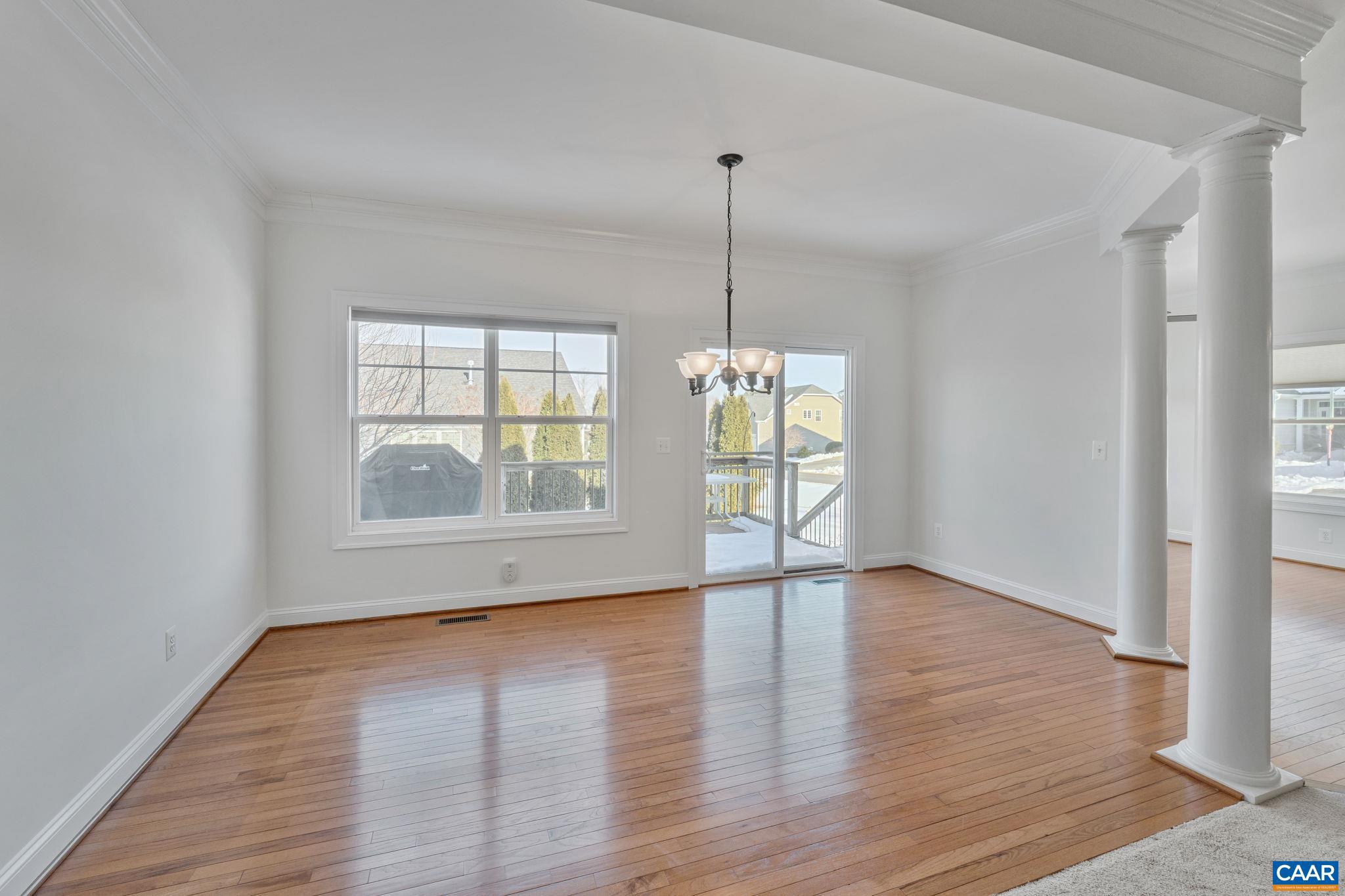 SPRING CREEK - Residential