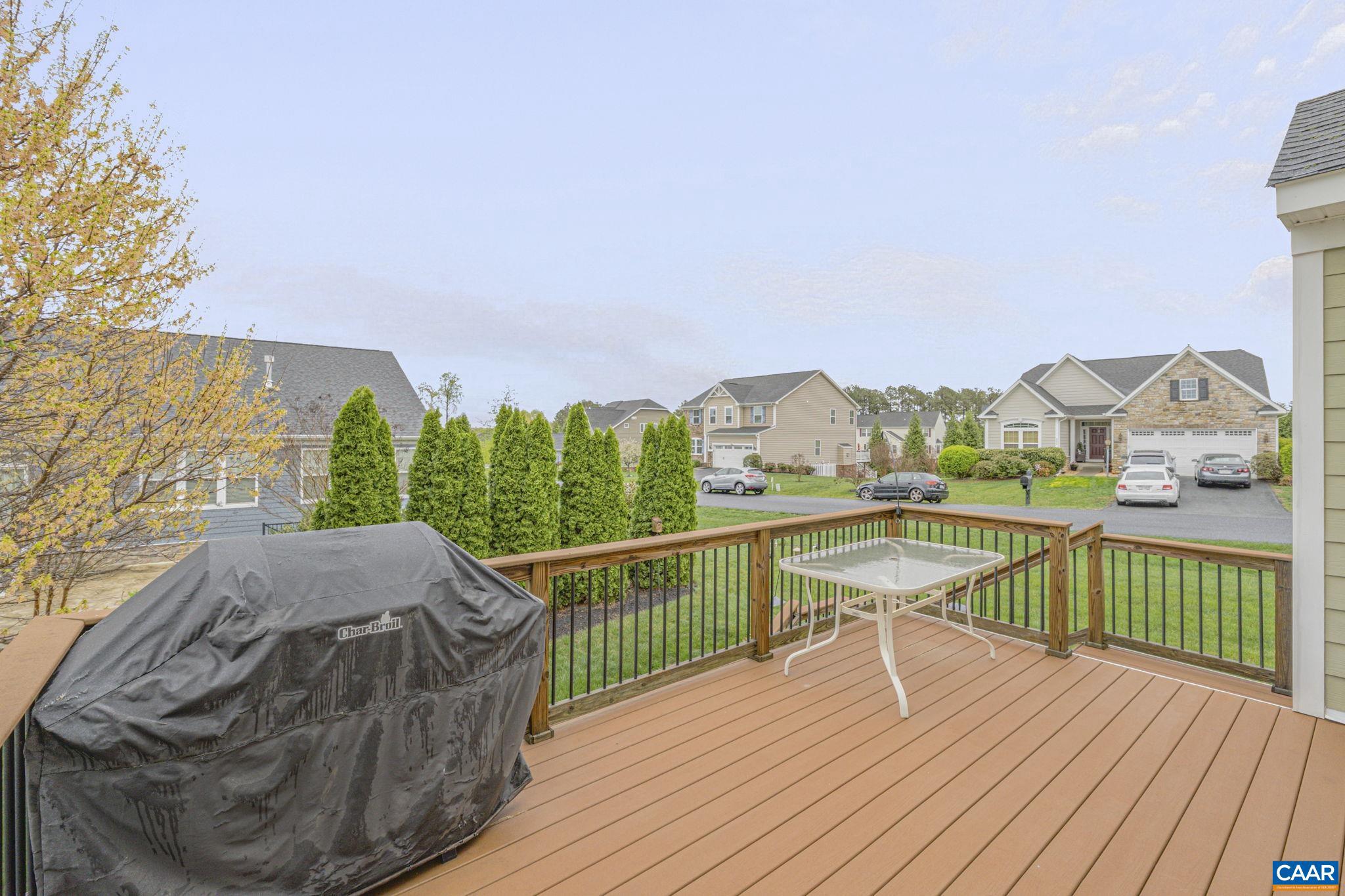 SPRING CREEK - Residential