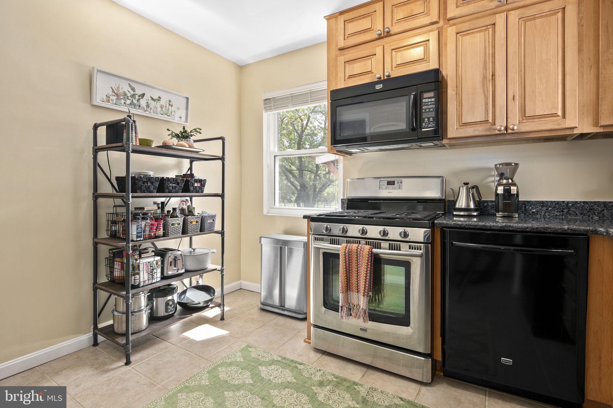 HAZELTINE HEIGHTS - Residential