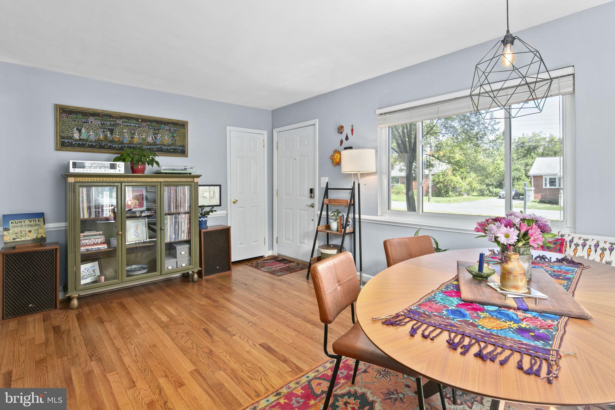 HAZELTINE HEIGHTS - Residential