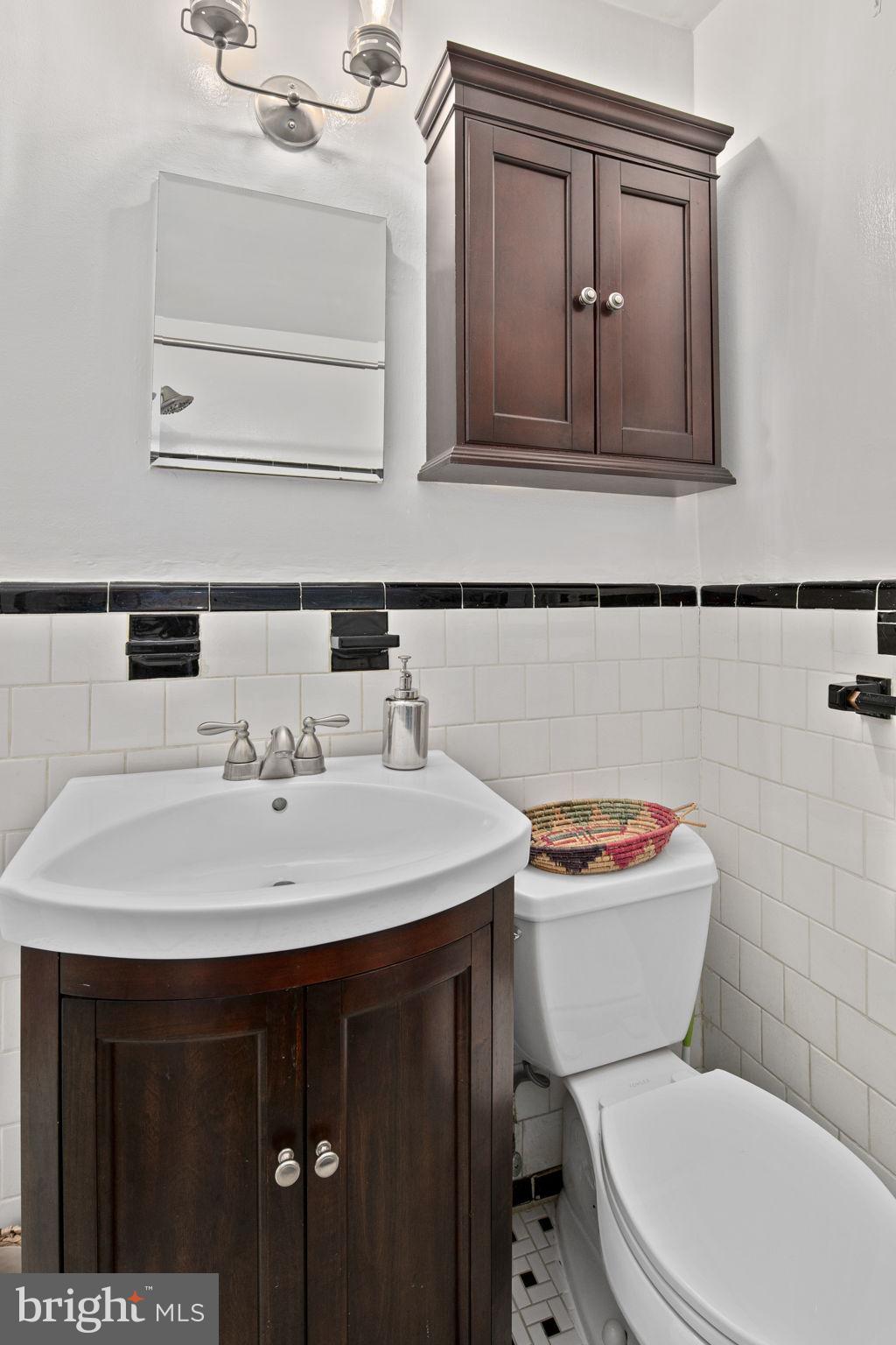 HAZELTINE HEIGHTS - Residential