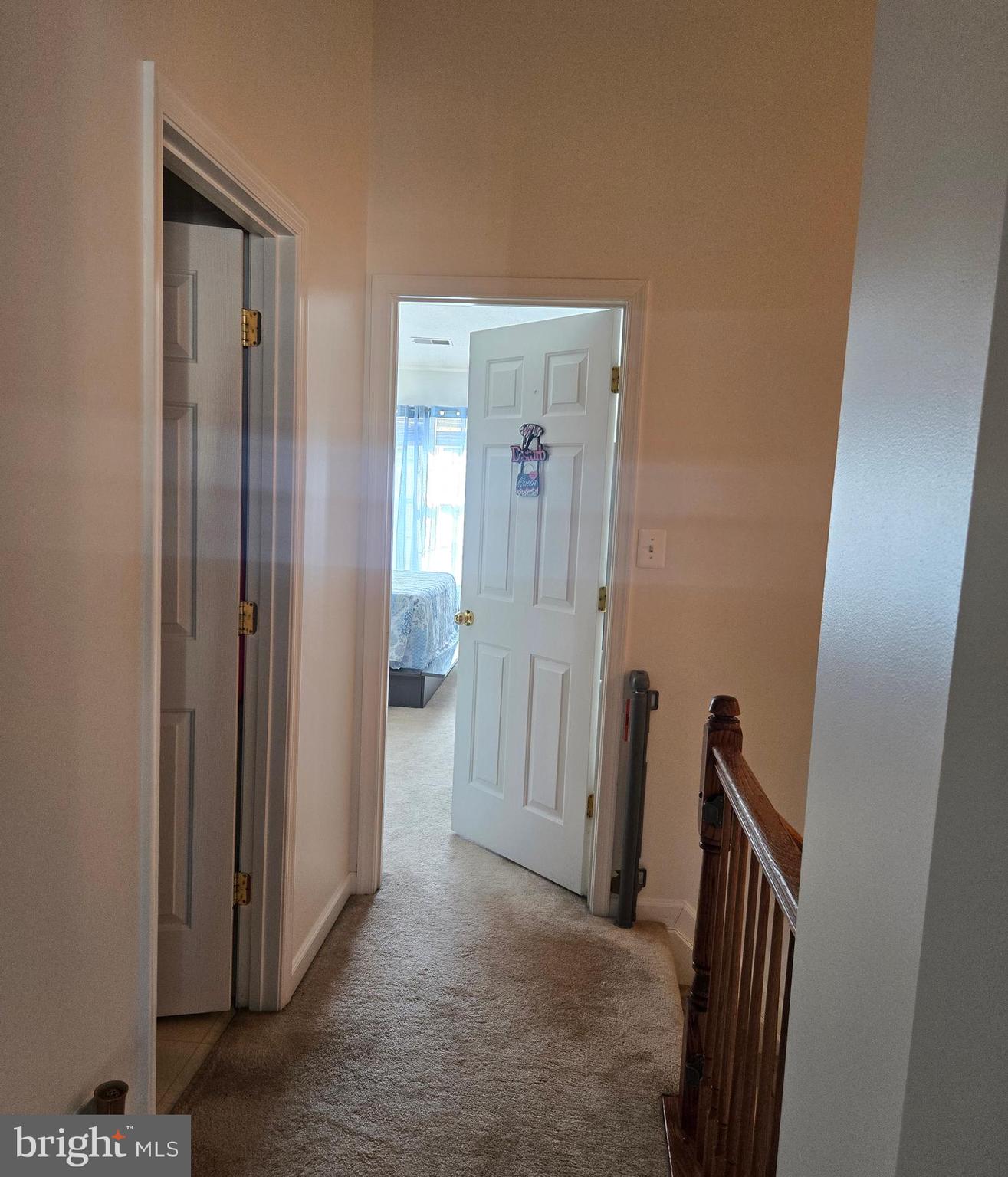 HOLLY WOODS - Residential