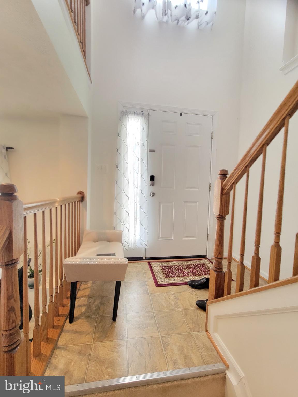 HOLLY WOODS - Residential