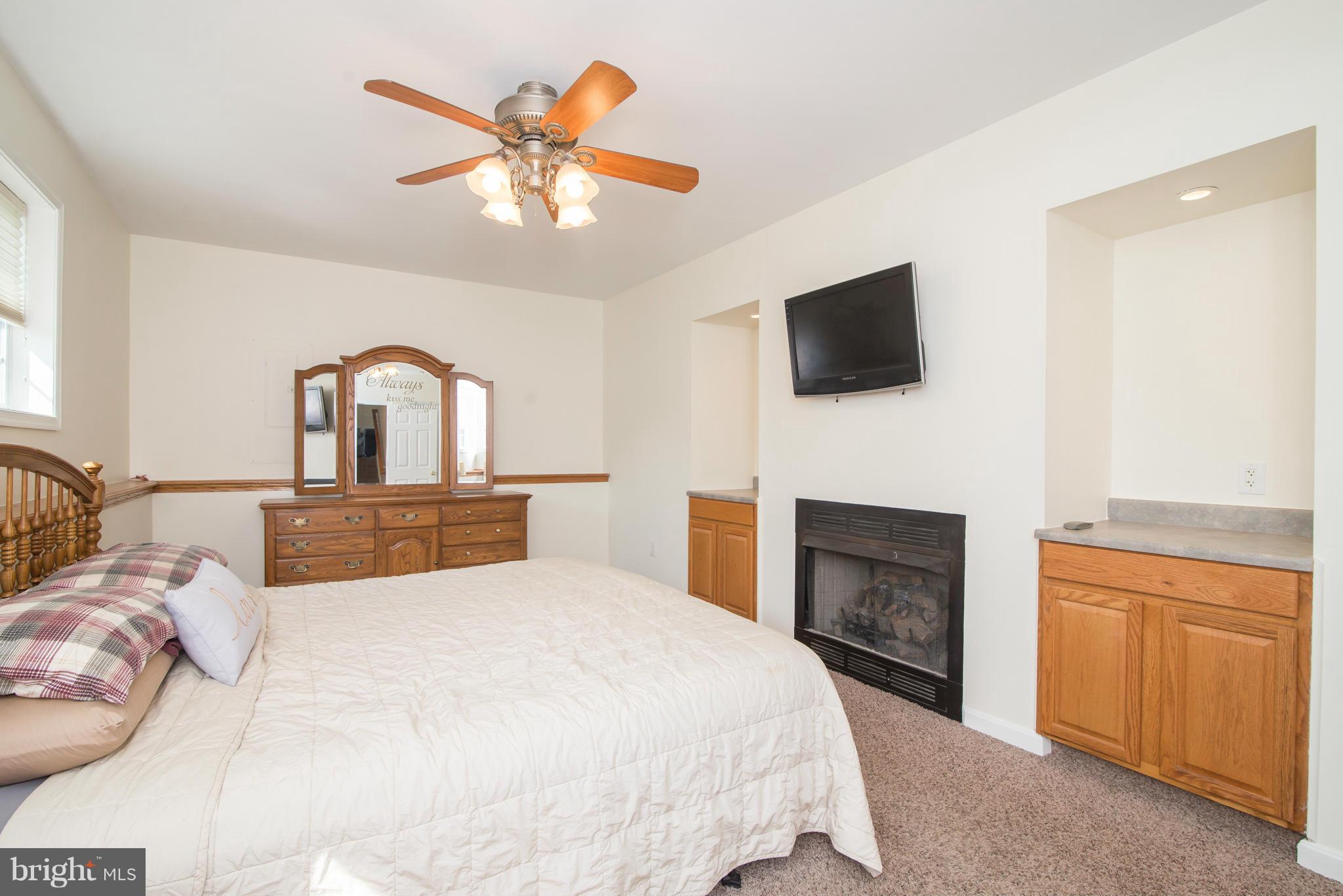 FOREST HEIGHTS - Residential