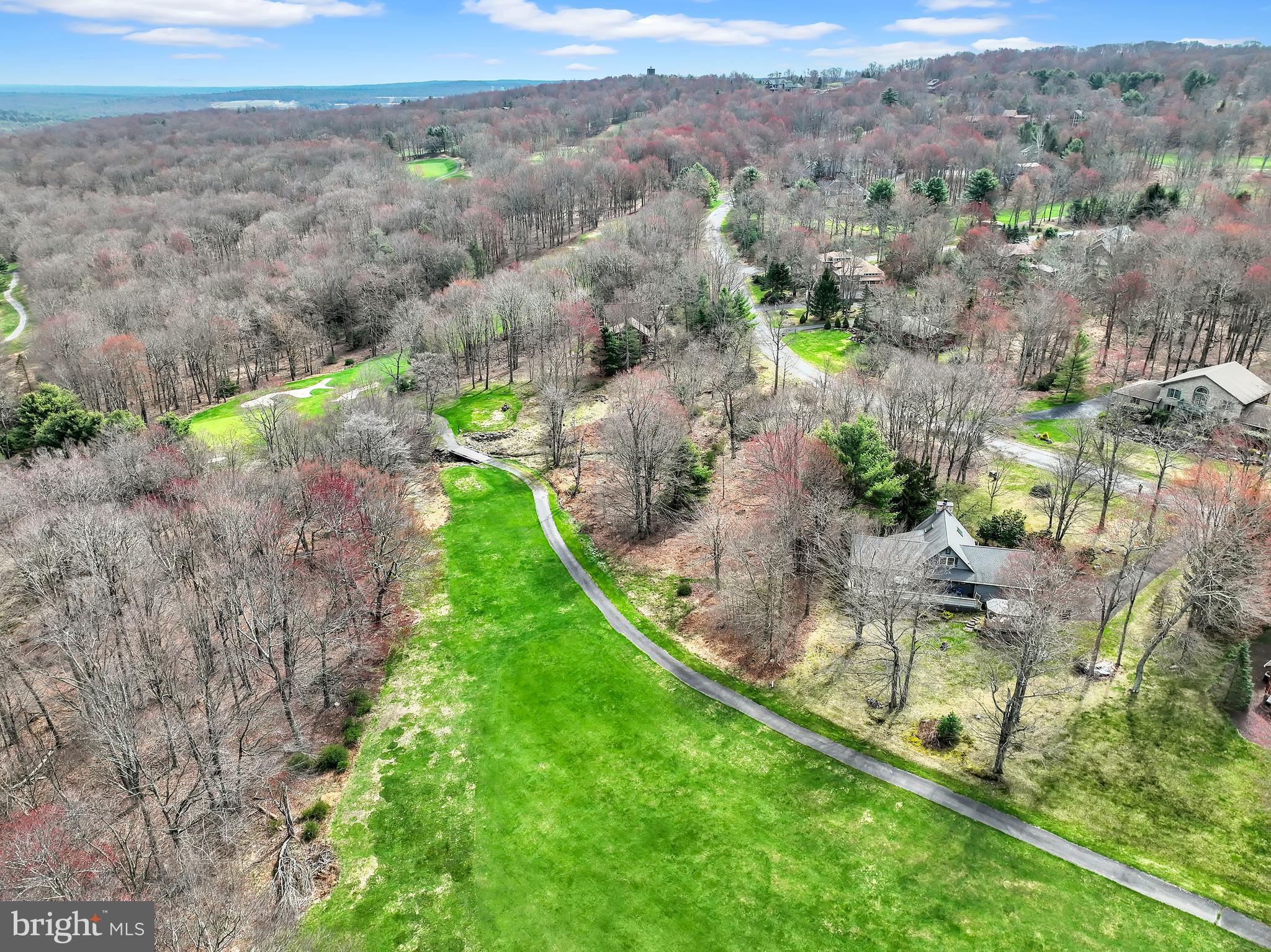 VILLAGE GREENS - Residential