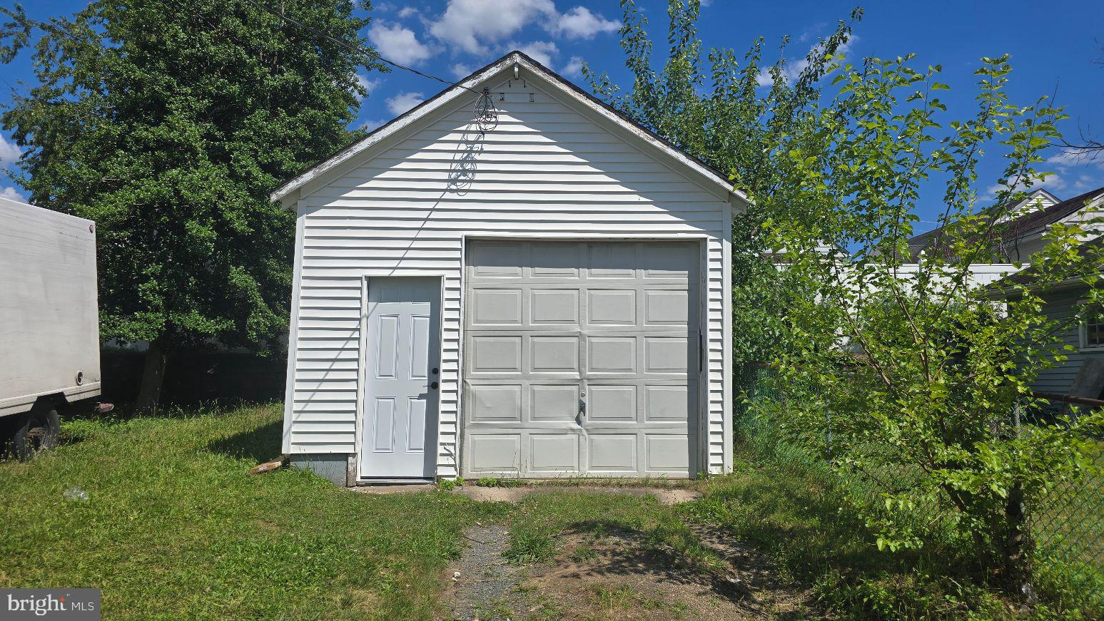 128 HUNTER AVENUE