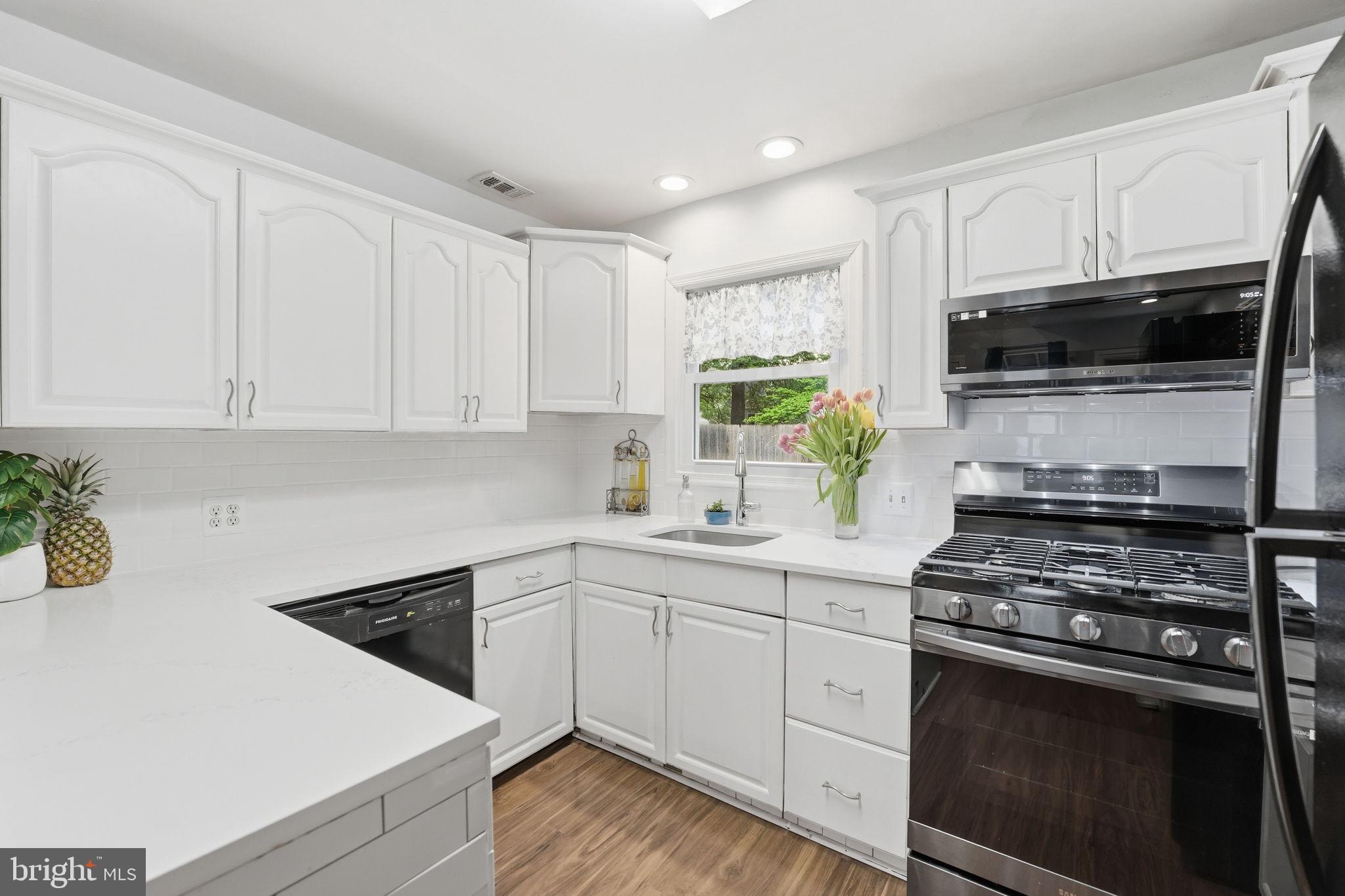MANASSAS PARK - Residential