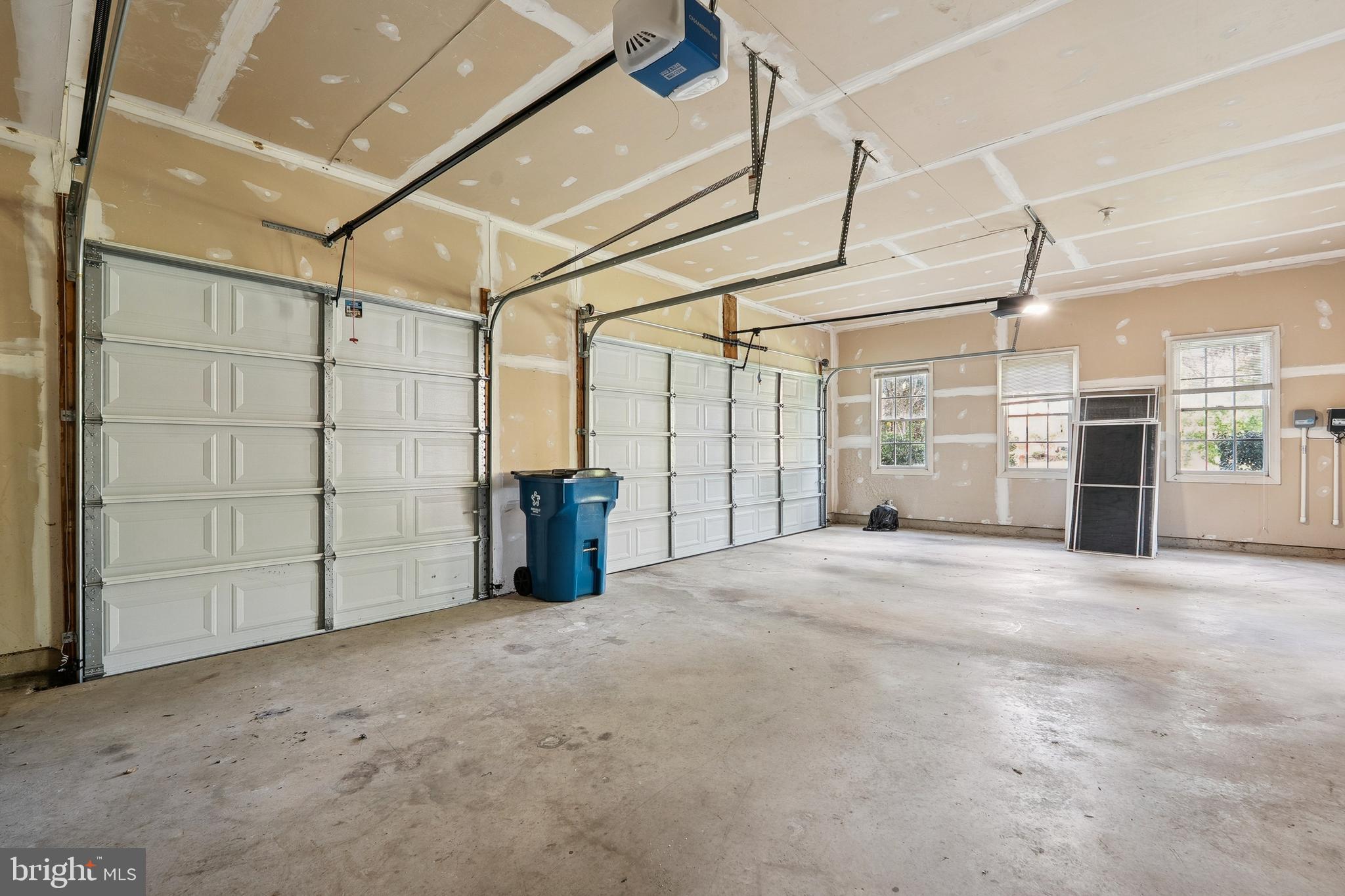 GREAT FALLS GLEN - Residential