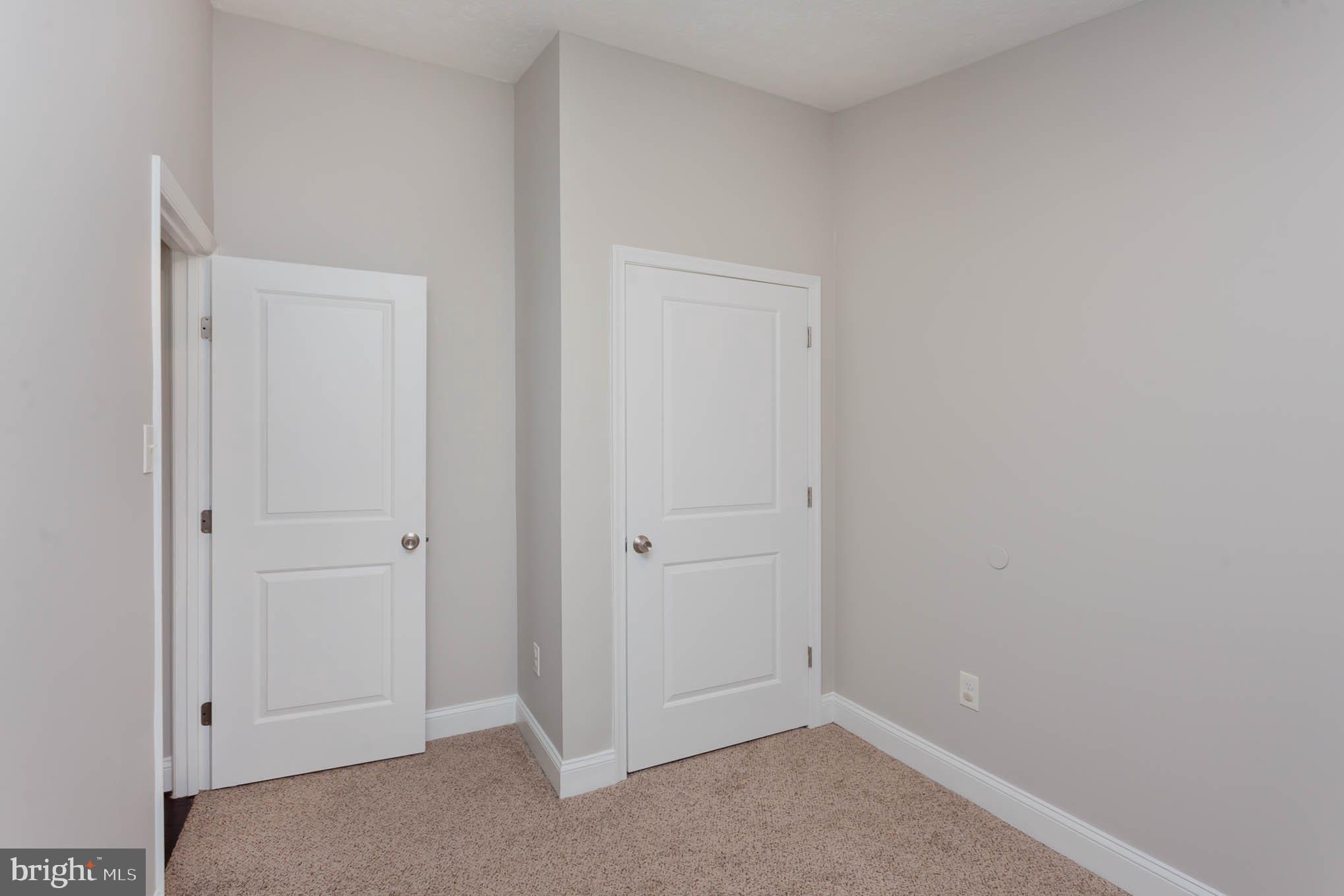 PARKVIEW TRAIL - Residential