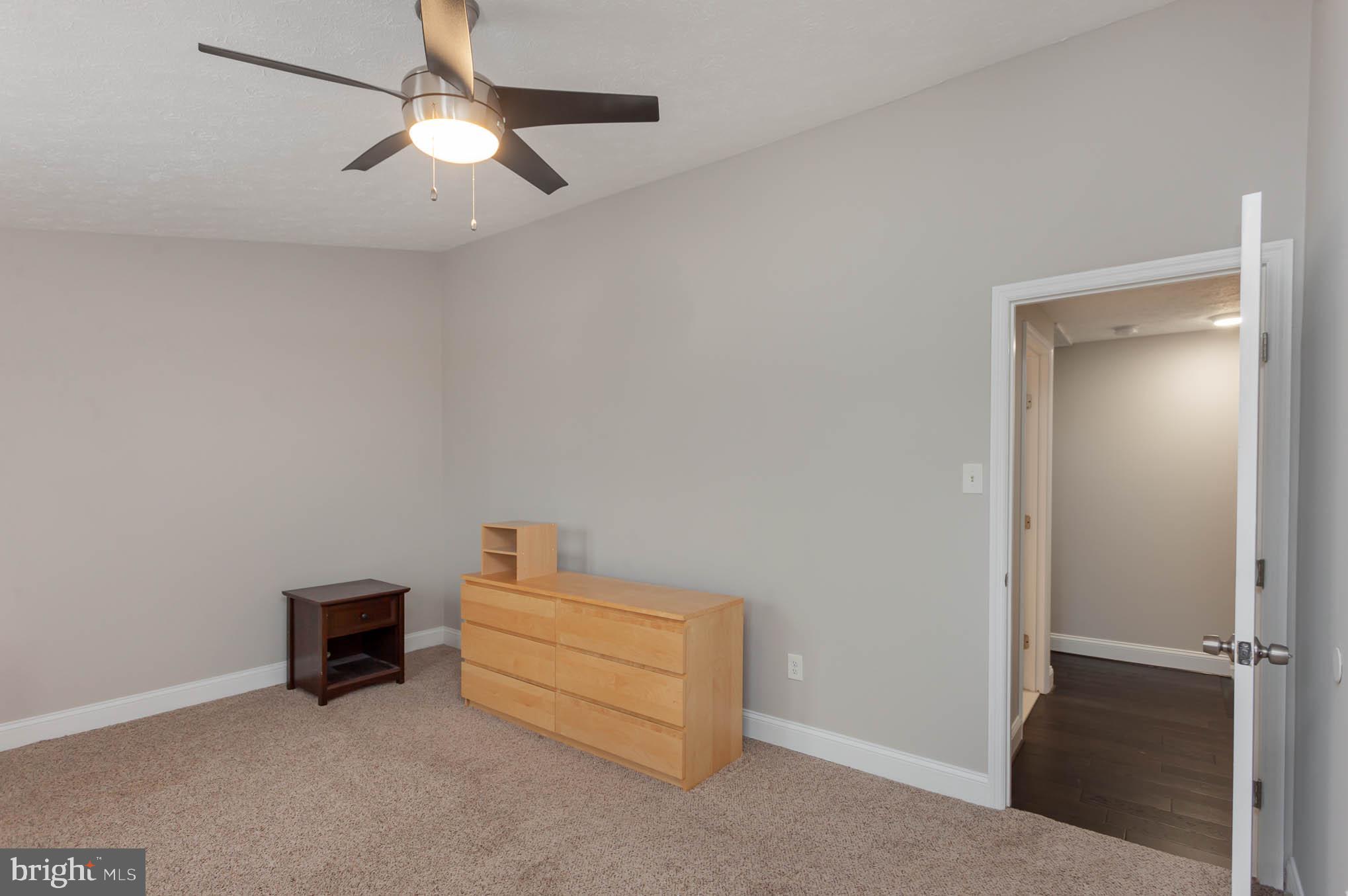 PARKVIEW TRAIL - Residential