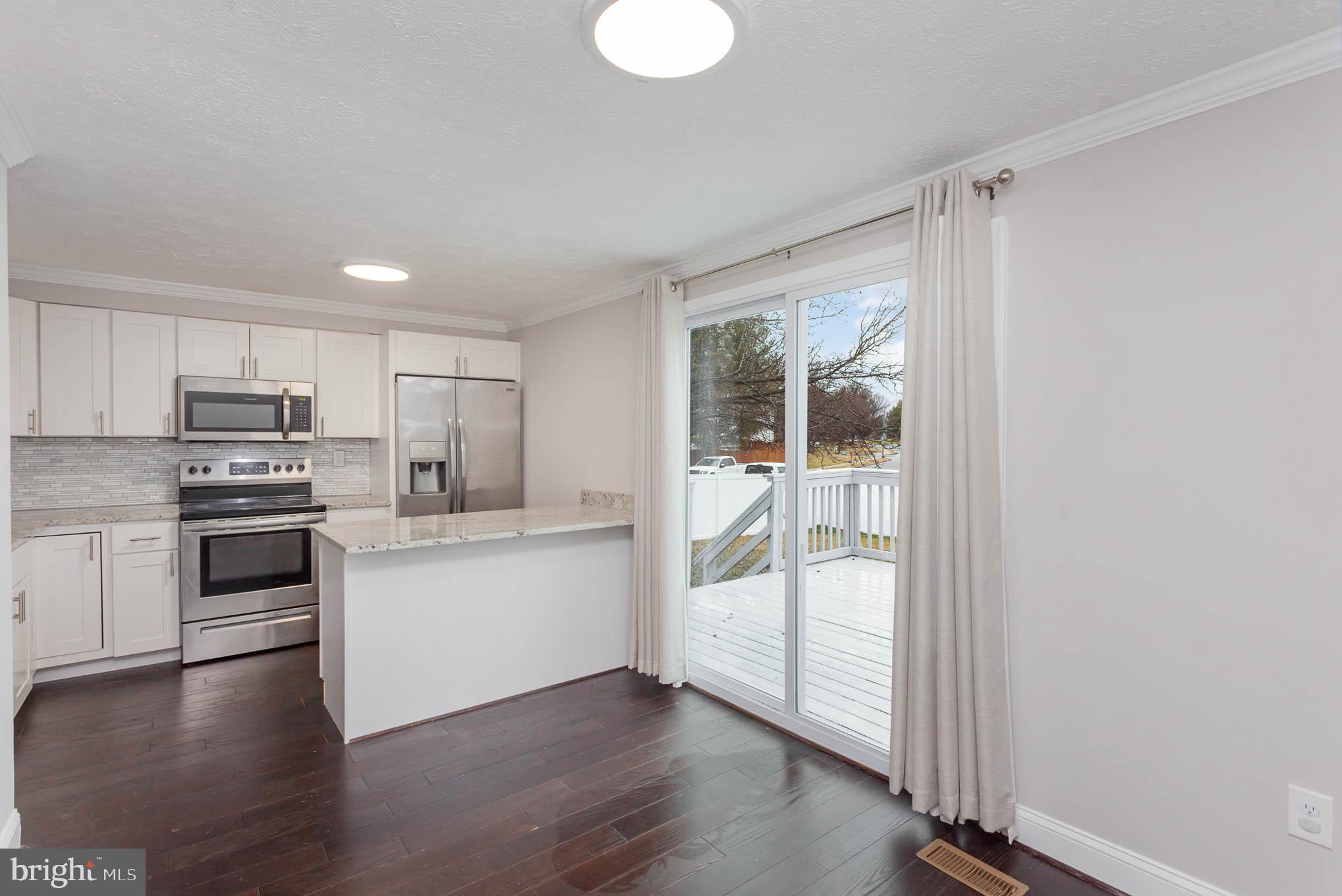 PARKVIEW TRAIL - Residential