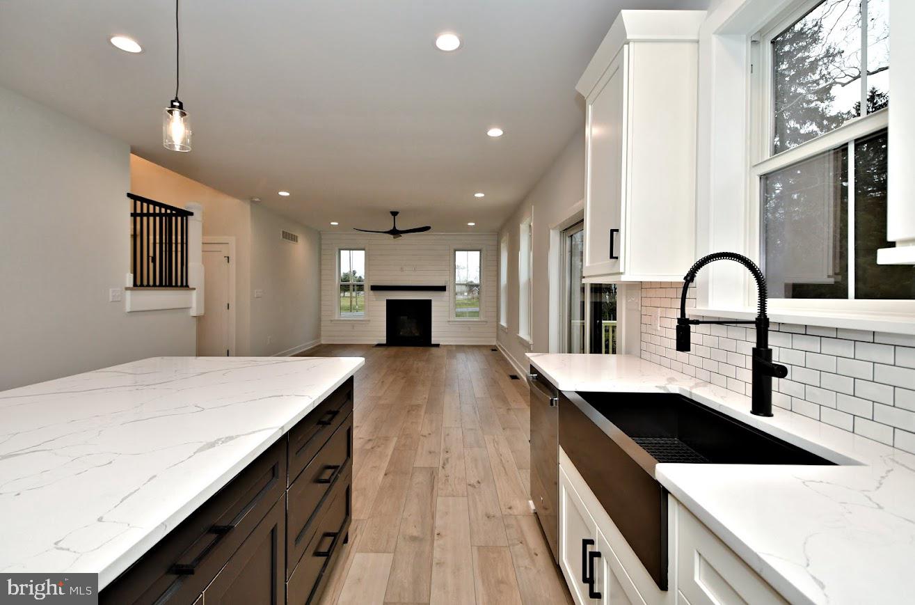 SYCAMORE FARM - Residential