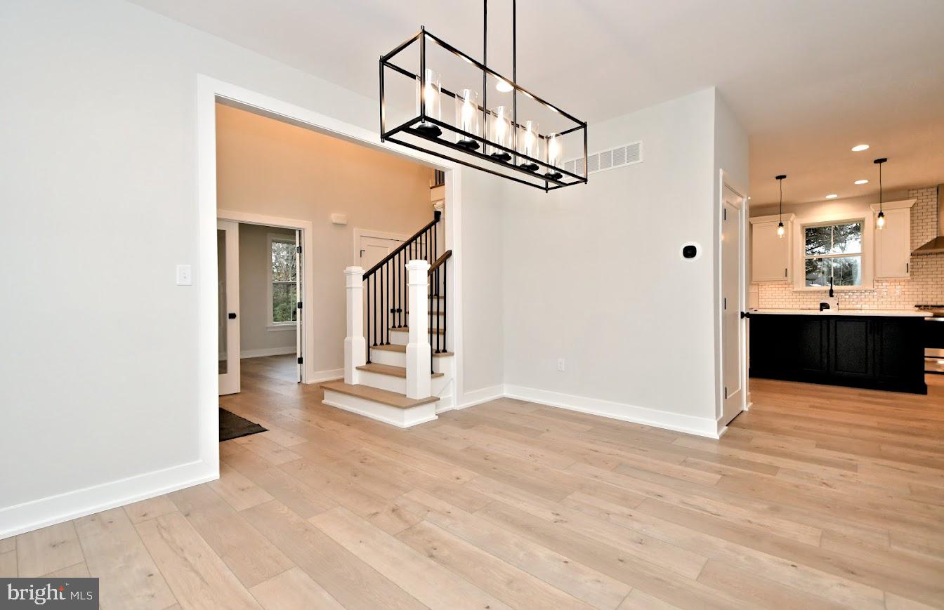 SYCAMORE FARM - Residential