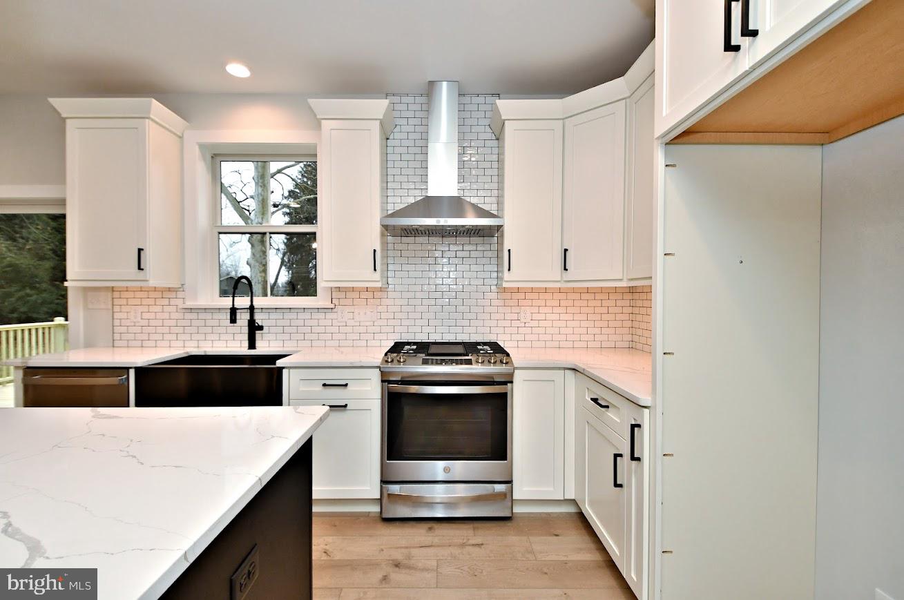 SYCAMORE FARM - Residential