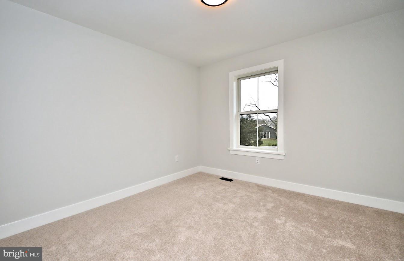 SYCAMORE FARM - Residential