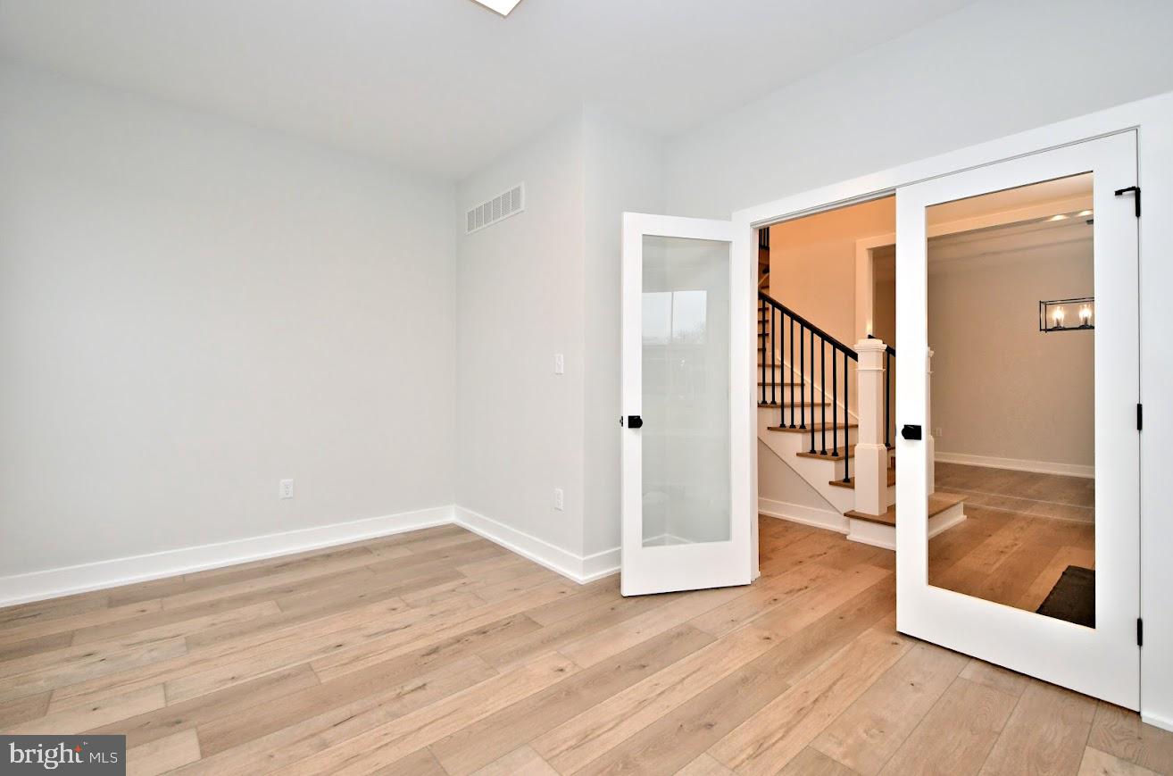 SYCAMORE FARM - Residential