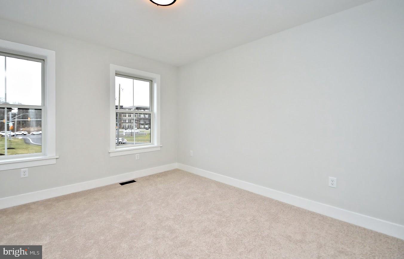 SYCAMORE FARM - Residential