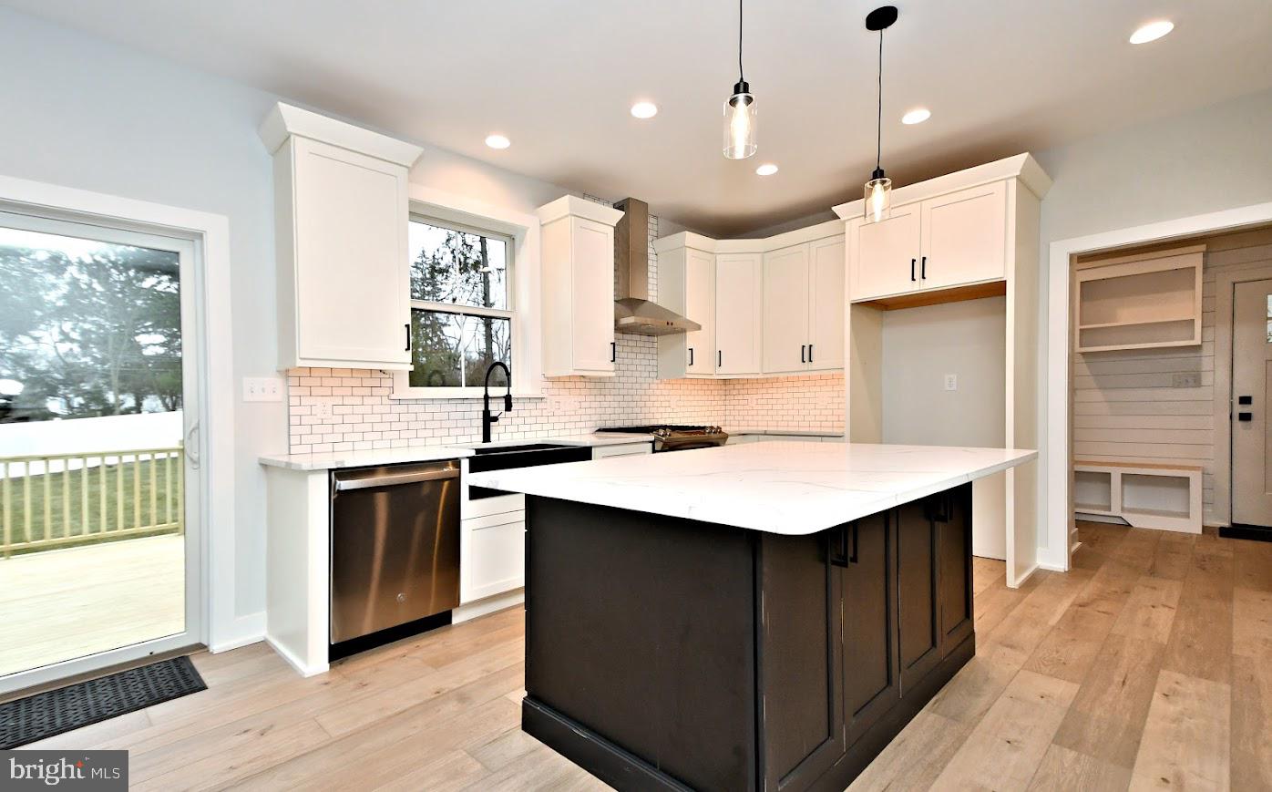 SYCAMORE FARM - Residential