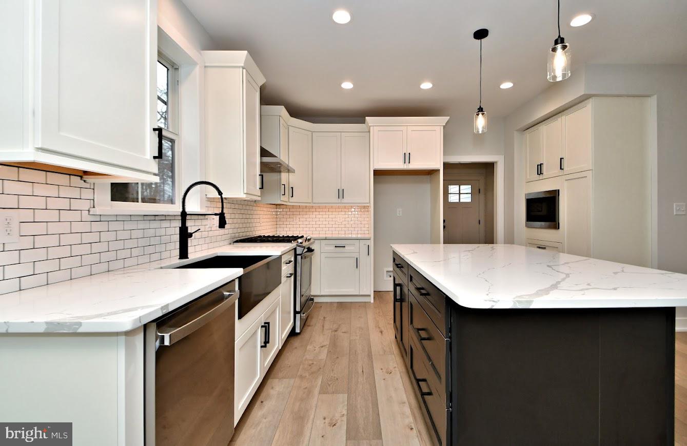 SYCAMORE FARM - Residential