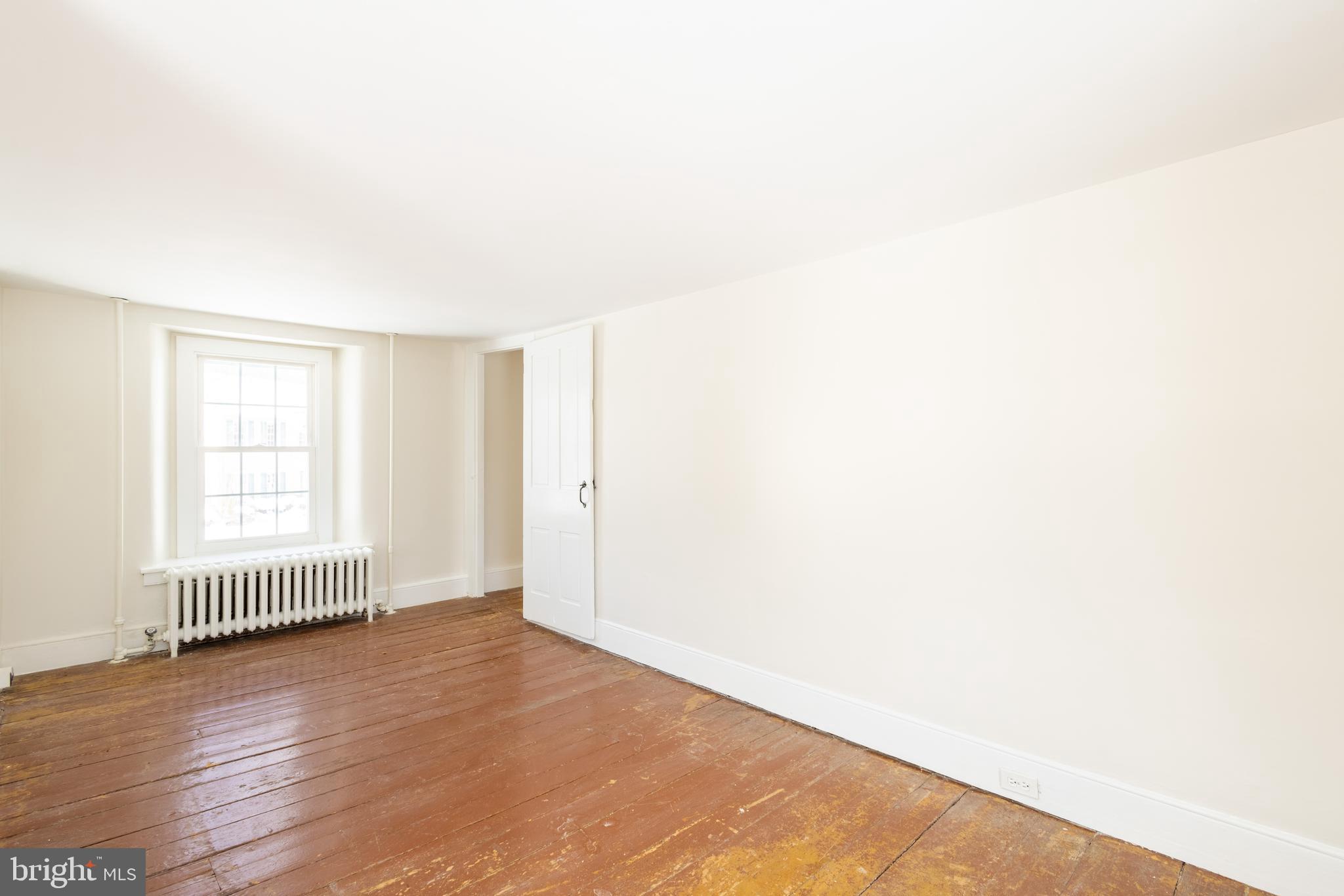 MONTGOMERY MEADOWS - Residential