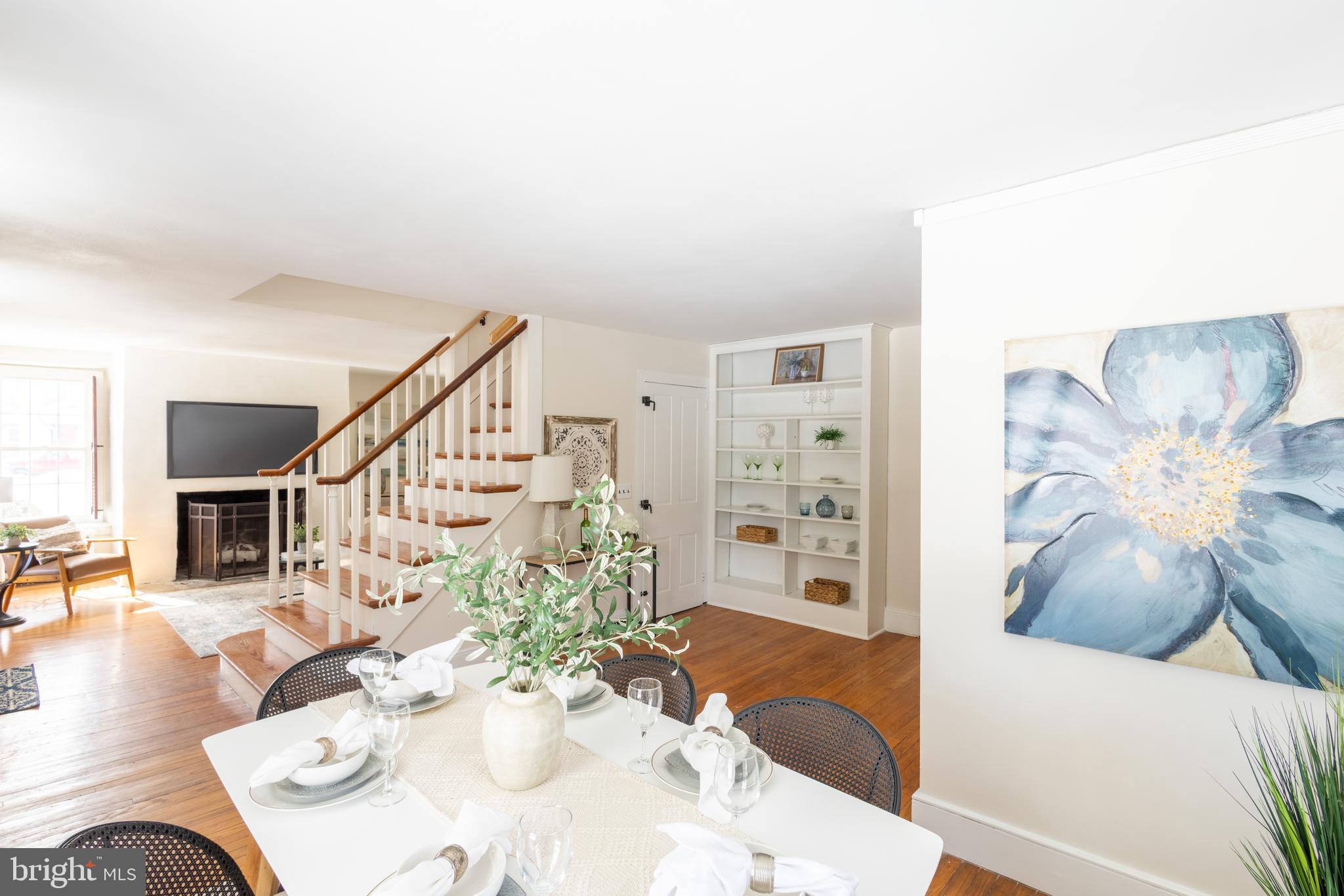 MONTGOMERY MEADOWS - Residential