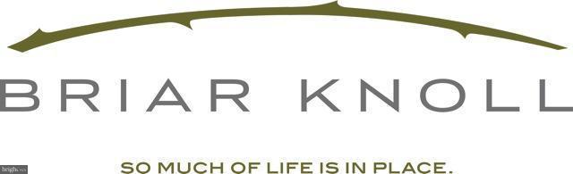 BRIAR KNOLL - Land