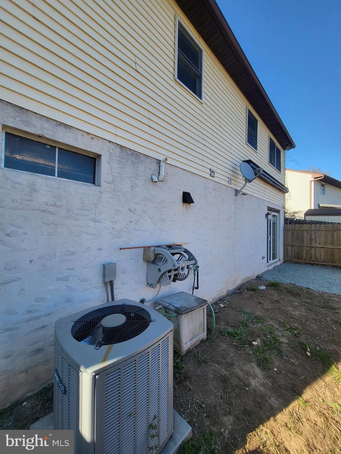 Mohnton, Pennsylvania 19540, United States, 3 Bedrooms Bedrooms, ,2 BathroomsBathrooms,Residential,Active,97521