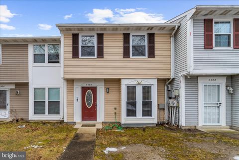 4407 EAGLE COURT WALDORF MD 20603