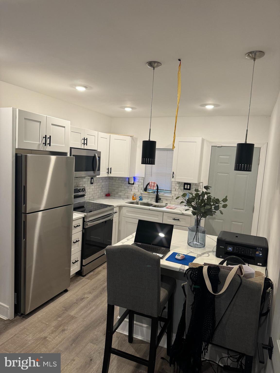 SHARSWOOD - Residential