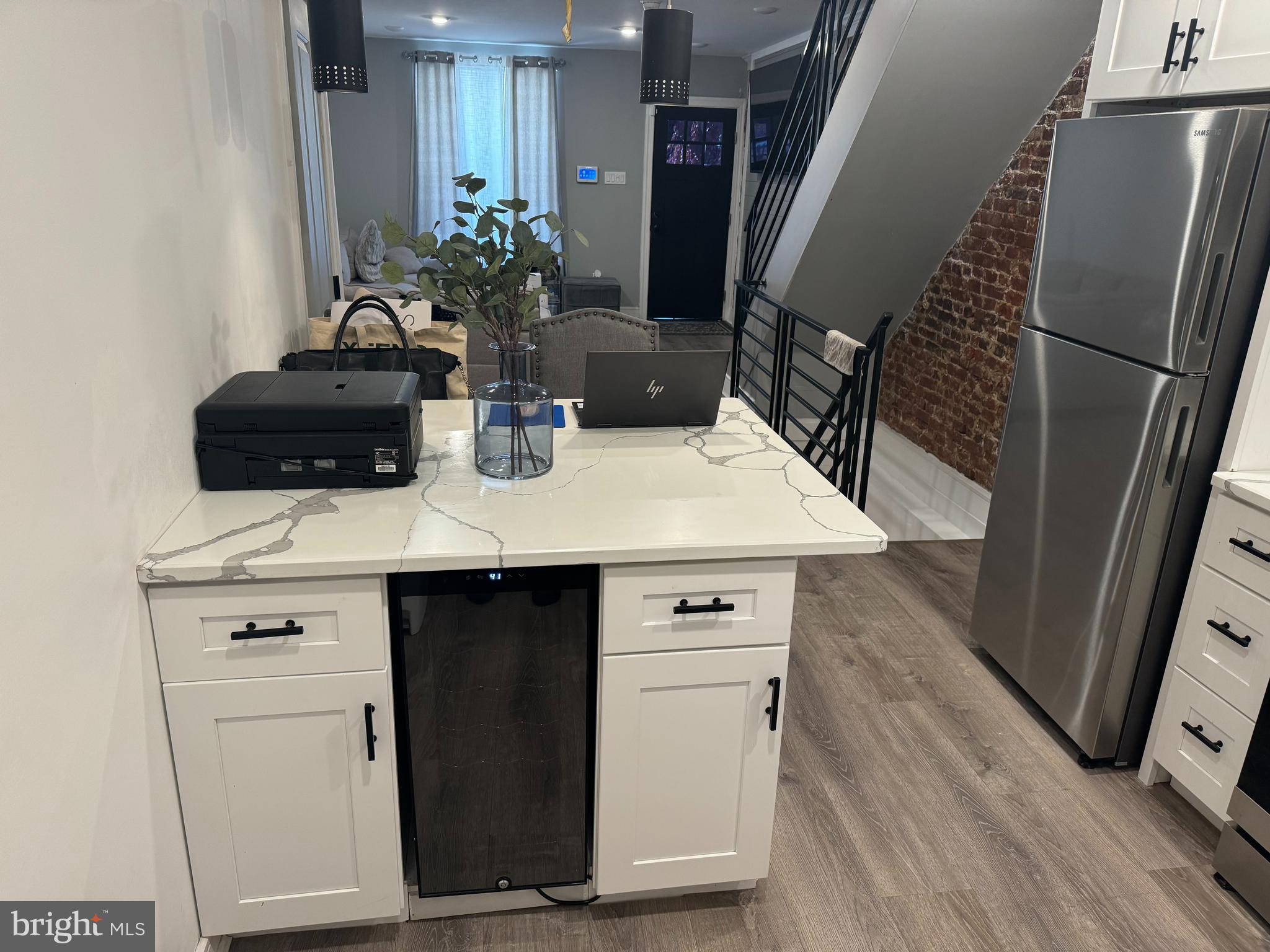 SHARSWOOD - Residential