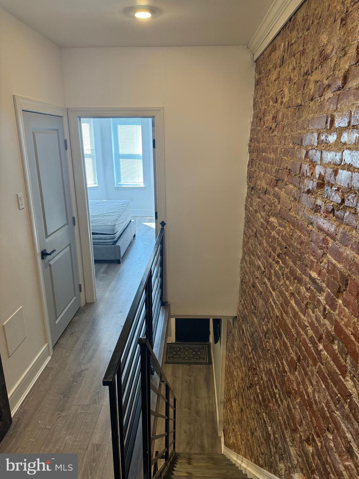 SHARSWOOD - Residential