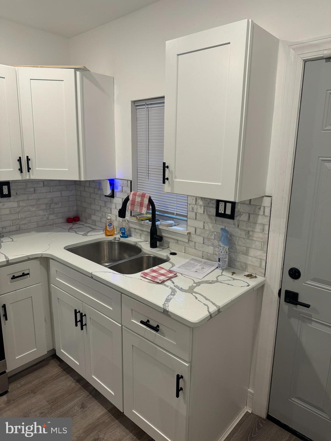 SHARSWOOD - Residential