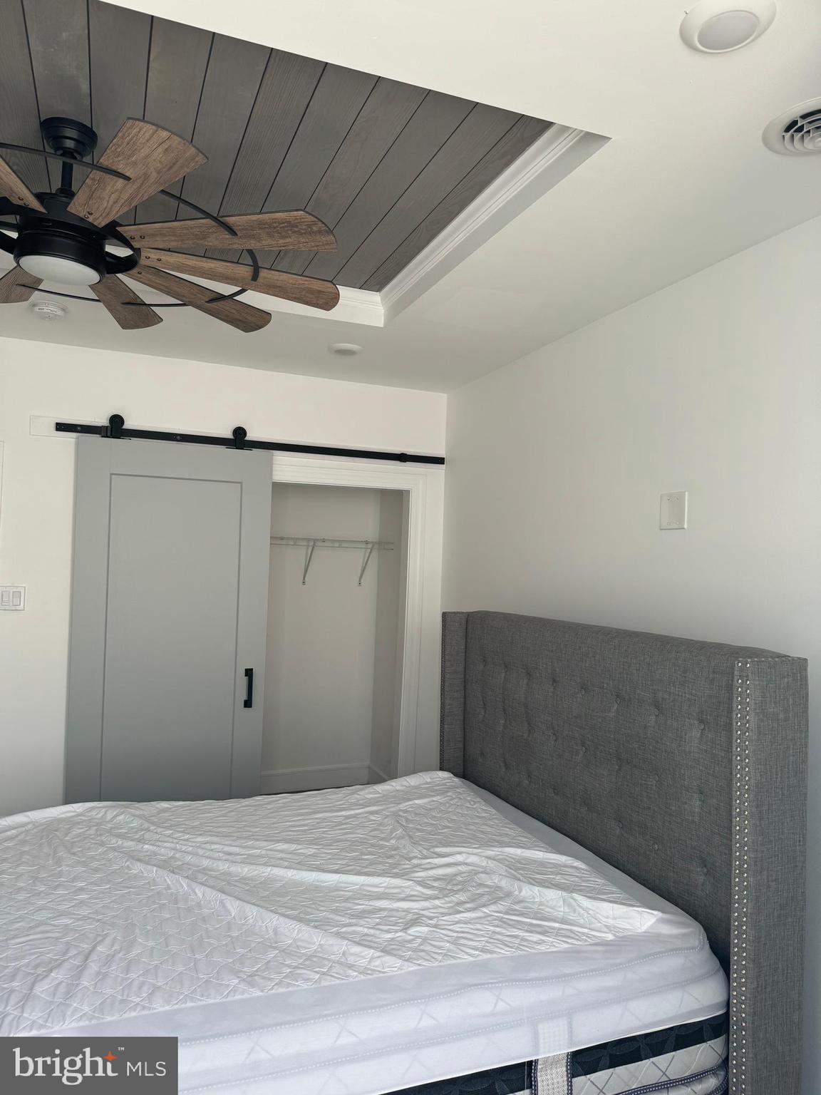 SHARSWOOD - Residential