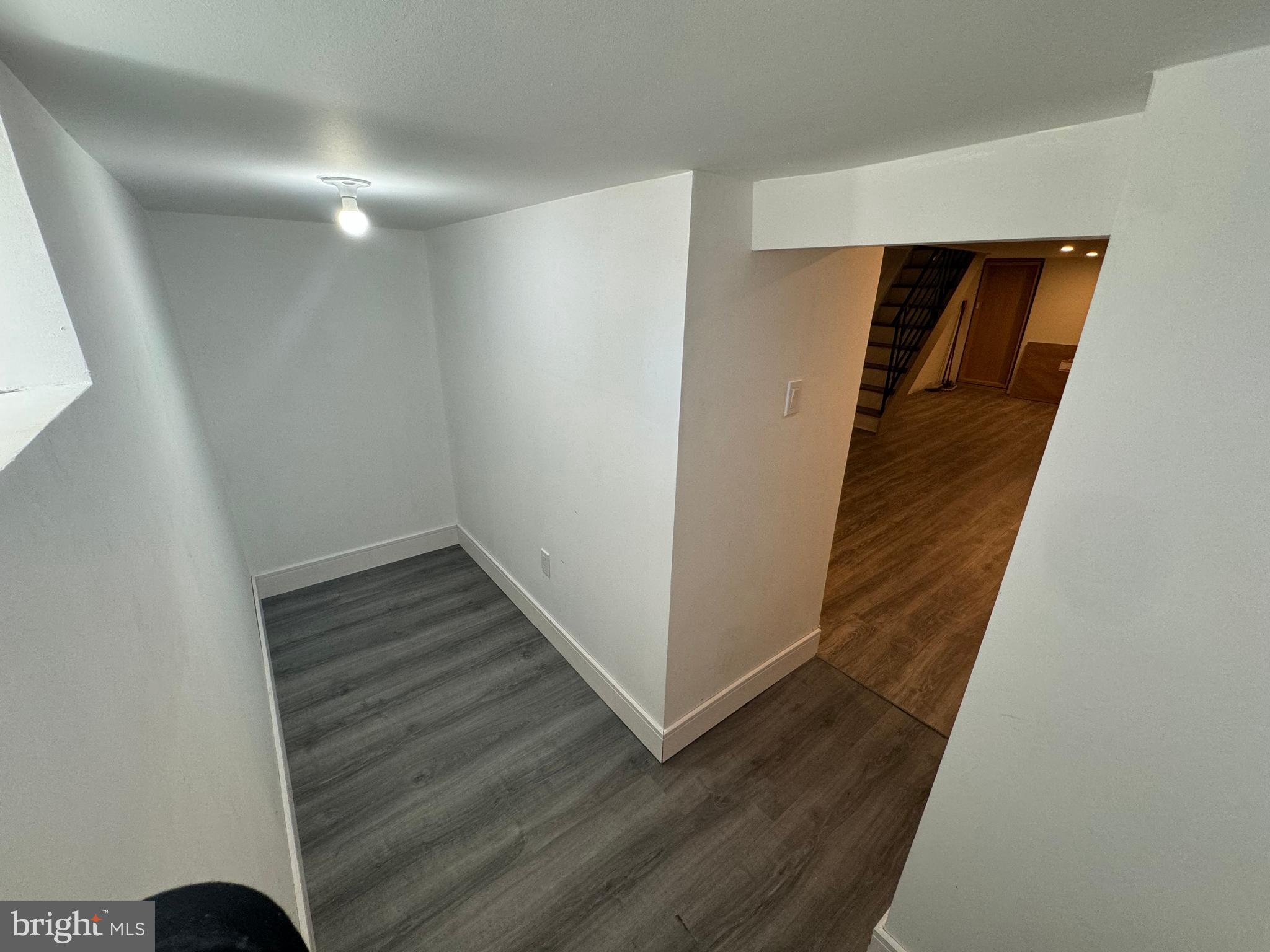 SHARSWOOD - Residential